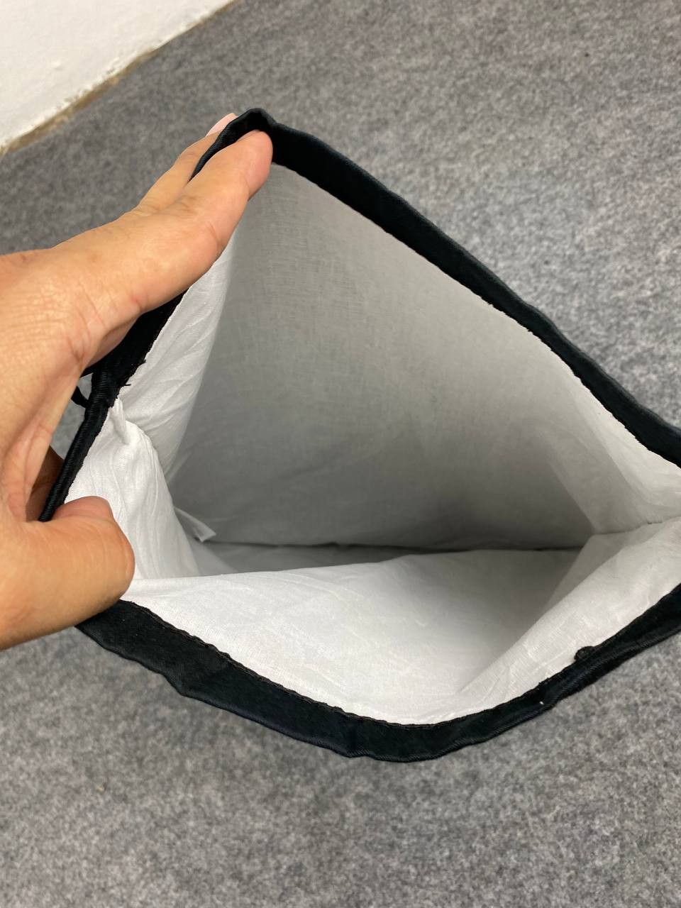 Designer × Saint Laurent Paris saint laurent black dust bag Size ONE SIZE - 5 Thumbnail