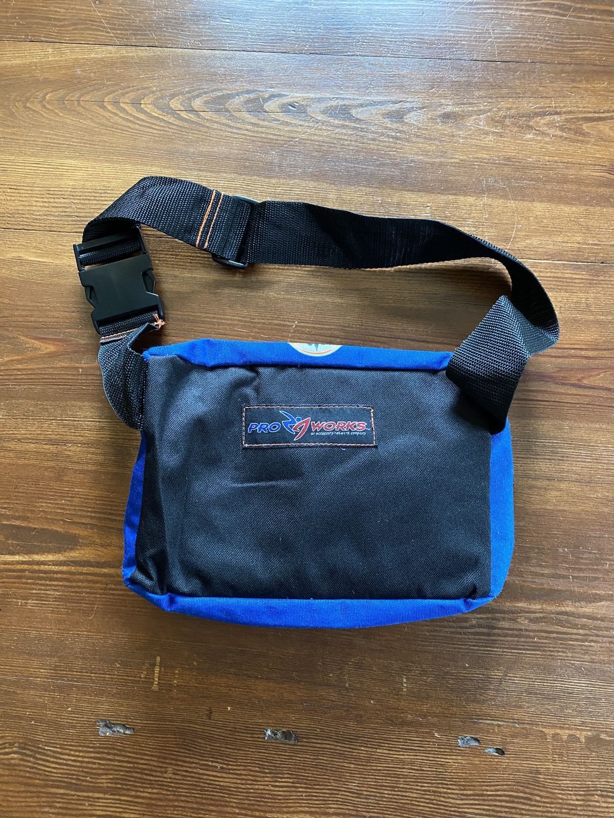MLB × Vintage Vintage 90’s New York Mets Thick Strap Fanny Pack Size ONE SIZE - 7 Thumbnail