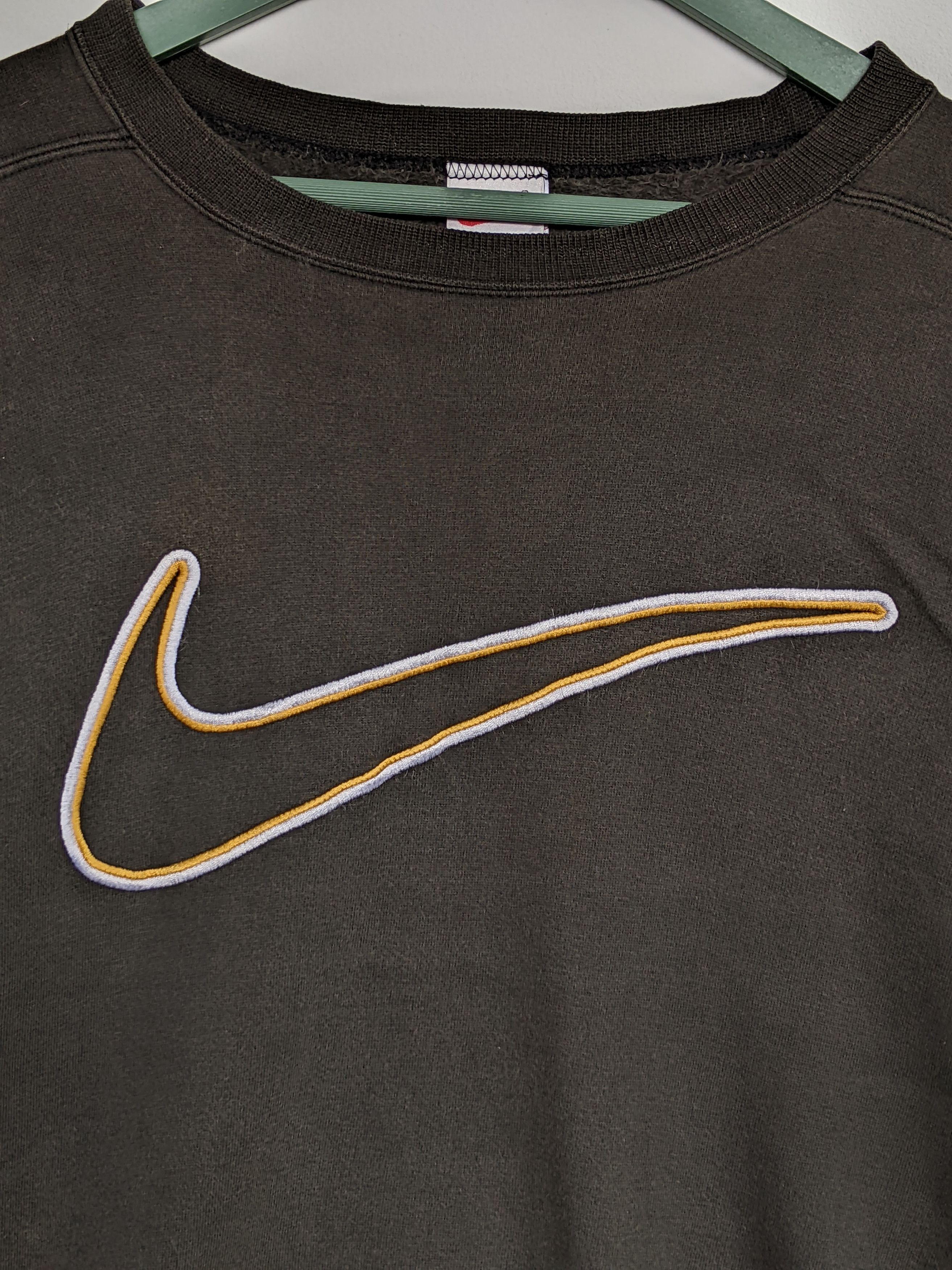 Vintage 90s Nike Embroidery Swoosh Sweatshirt Menswear
