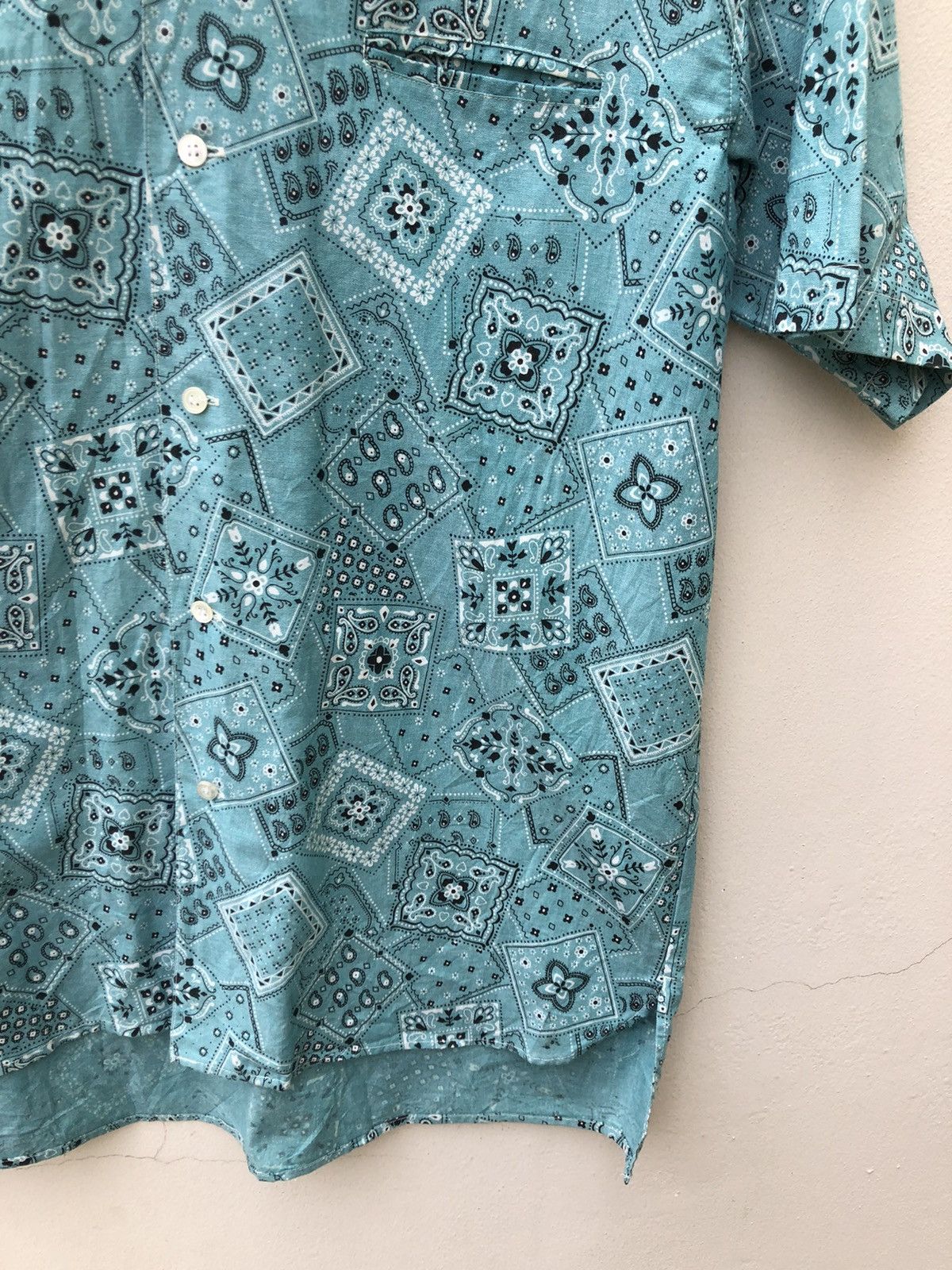 Vintage ICE FIRE JAPAN Two Pocket Paisley Oversize Shirt Size US L / EU 52-54 / 3 - 9 Thumbnail