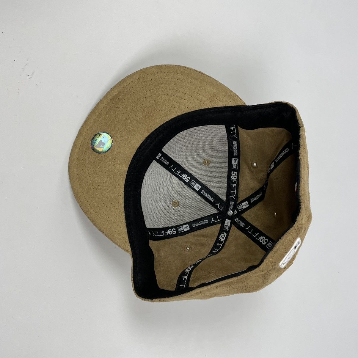 MLB New Era Tan Suede New York Yankees Hat 7 5/8 Size ONE SIZE - 8 Thumbnail