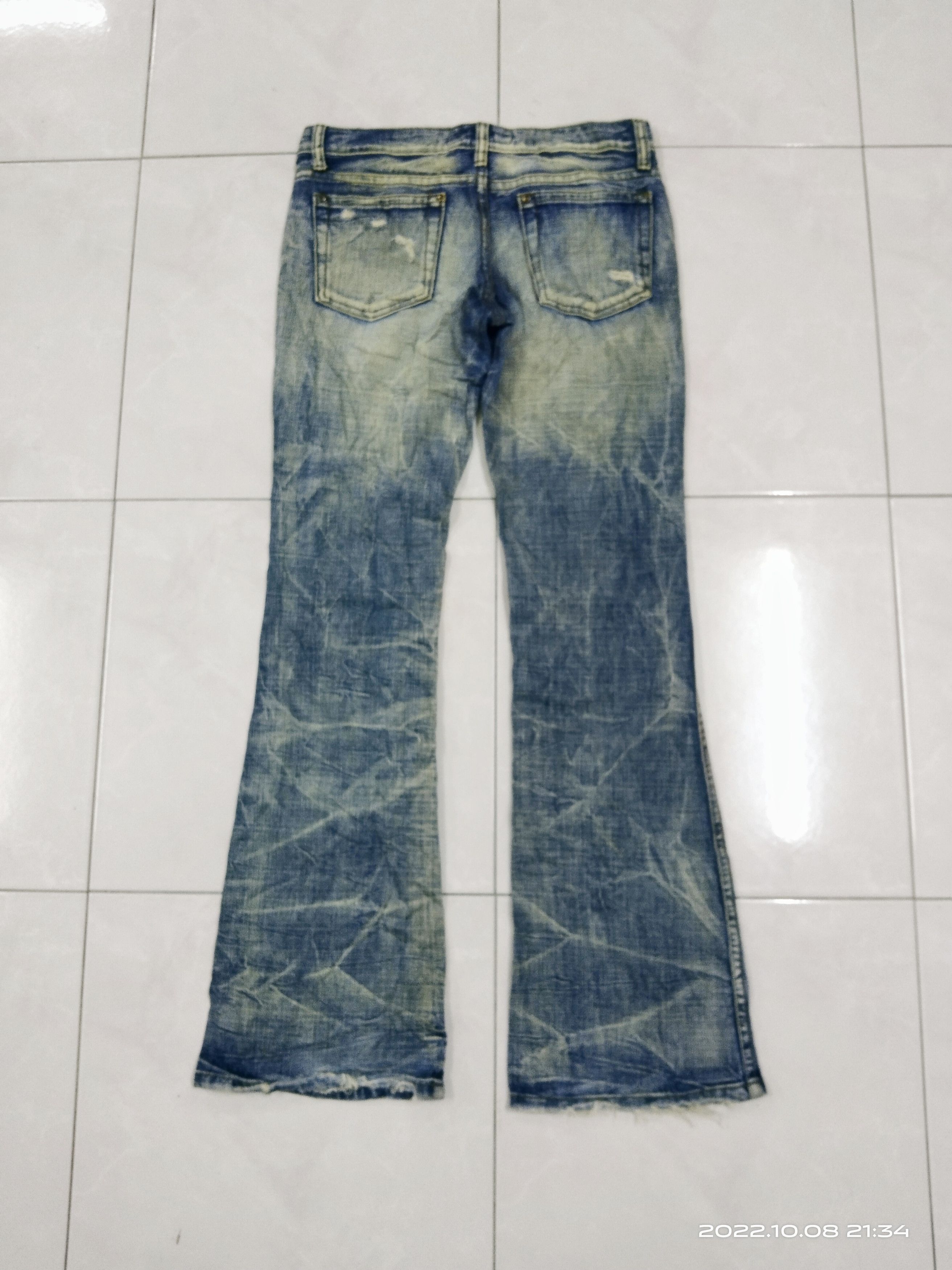Other FLARE LOW RISE🔥TRASH RIPED FLARE COOK JEANS PANTS Size US 28 / EU 44 - 3 Thumbnail