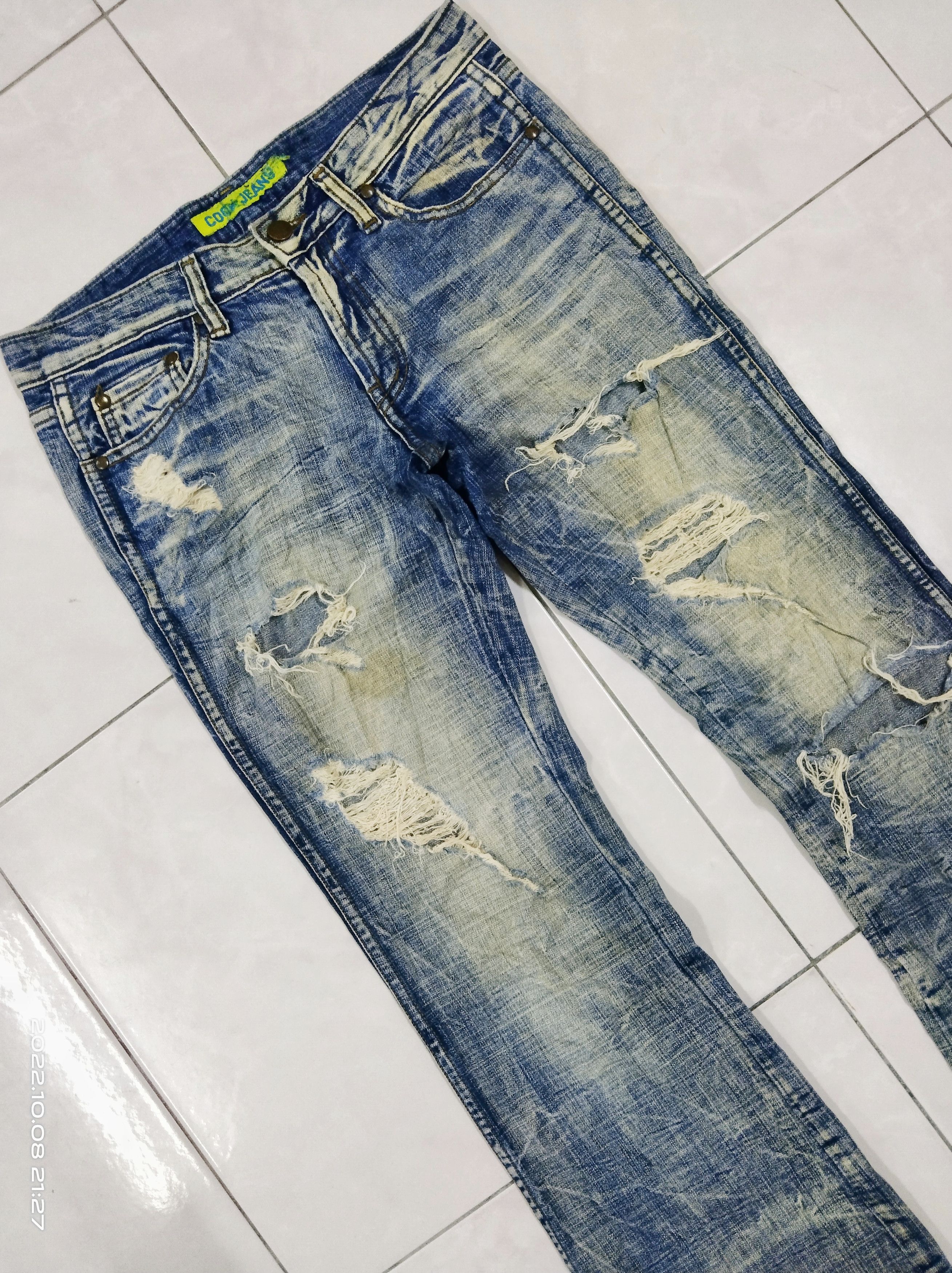 Other FLARE LOW RISE🔥TRASH RIPED FLARE COOK JEANS PANTS Size US 28 / EU 44 - 6 Thumbnail