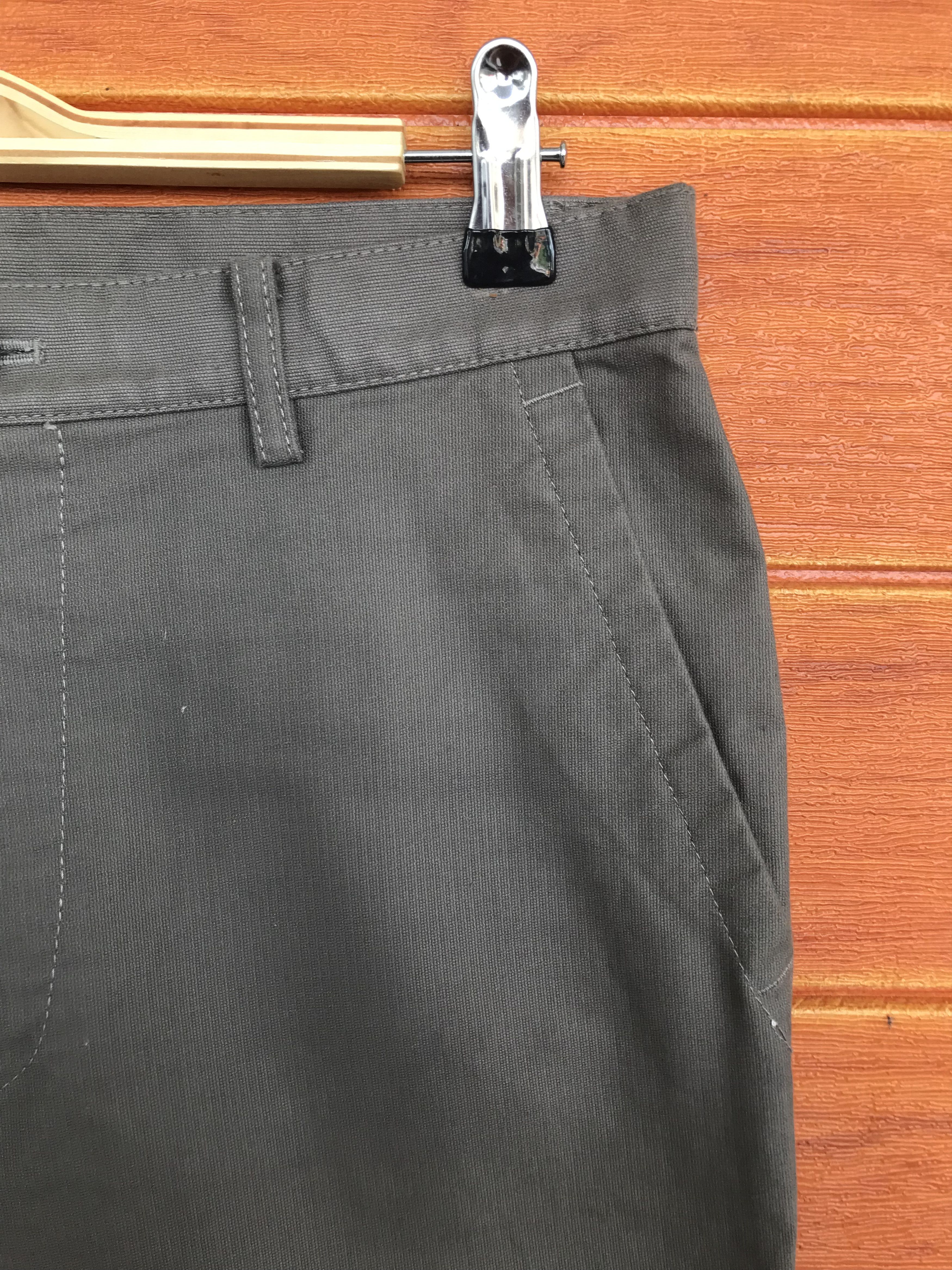 Yohji Yamamoto Yohji Yamamoto AAR 3D Floating Back Pocket Pants Size US 30 / EU 46 - 4 Thumbnail
