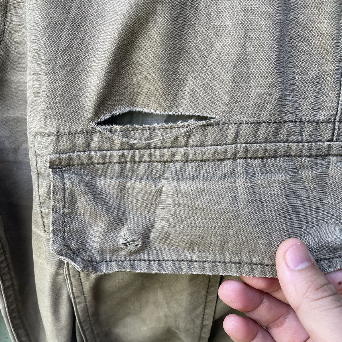 Japanese Brand Vintage PURPLE AND YELLOW Distressed 9 Pocket Cargo Pants Size US 32 / EU 48 - 6 Thumbnail