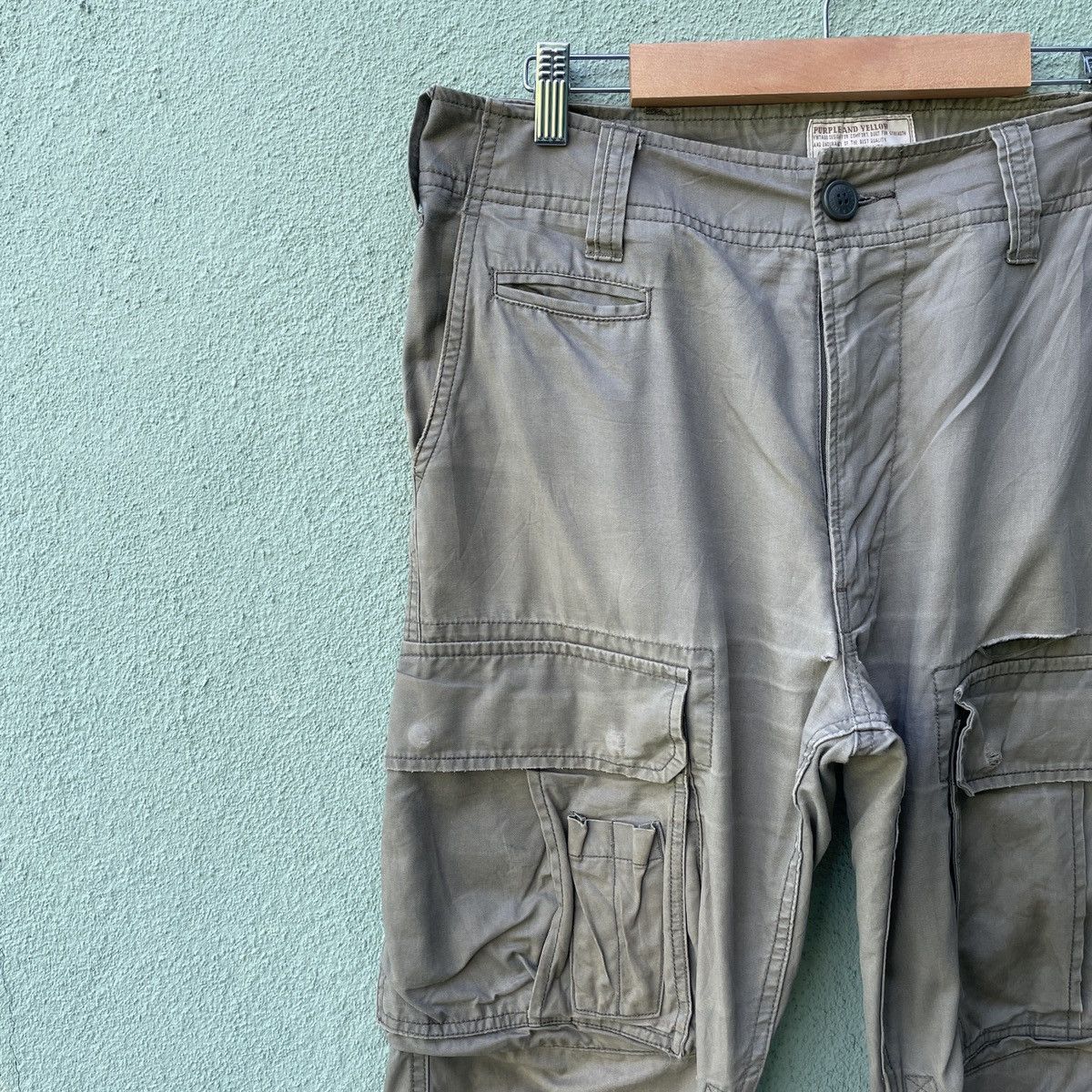 Japanese Brand Vintage PURPLE AND YELLOW Distressed 9 Pocket Cargo Pants Size US 32 / EU 48 - 4 Thumbnail