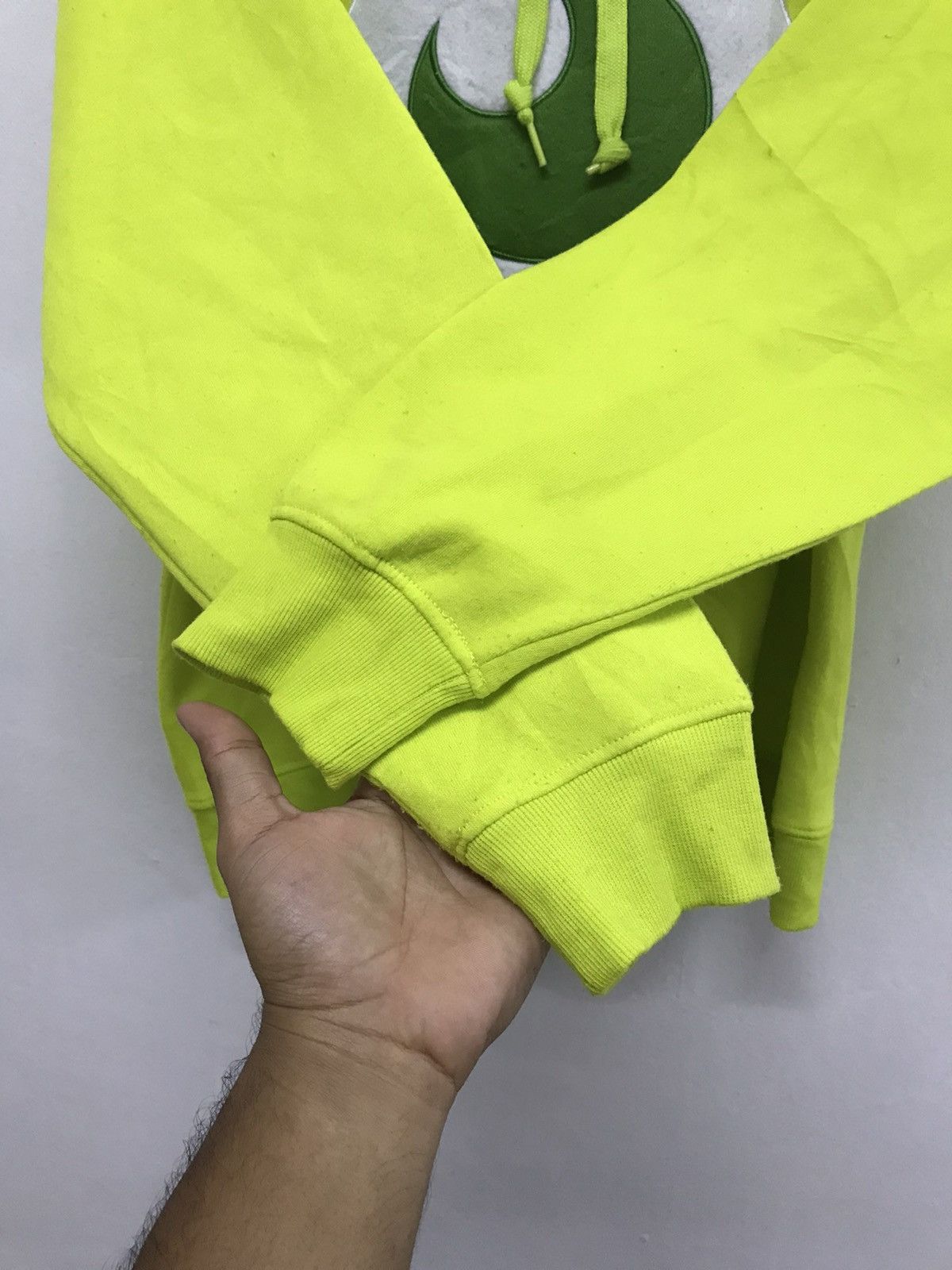Disney Rare❗️Monsters University Sweatshirt Hoodie Size US L / EU 52-54 / 3 - 10 Thumbnail