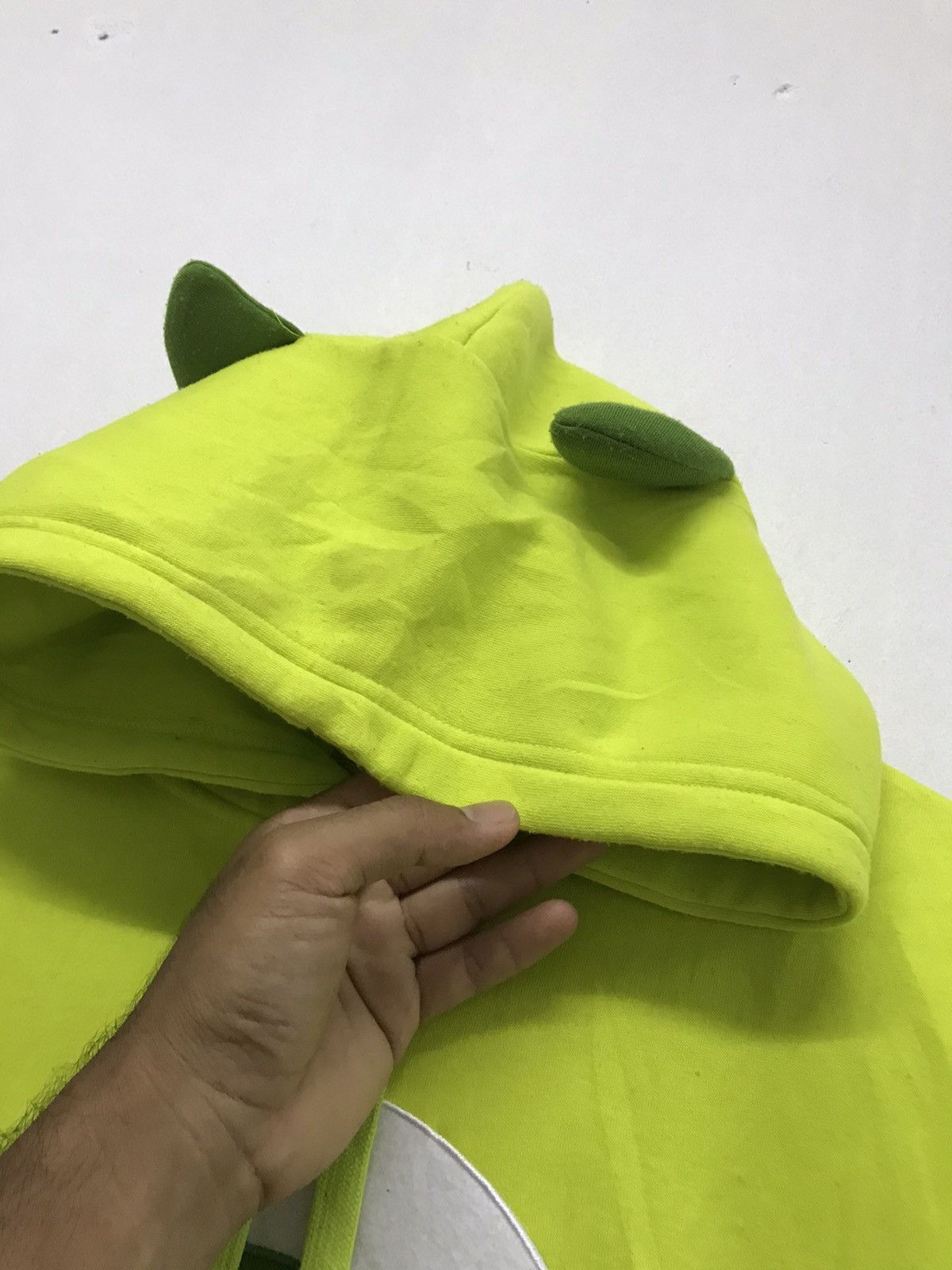 Disney Rare❗️Monsters University Sweatshirt Hoodie Size US L / EU 52-54 / 3 - 9 Thumbnail