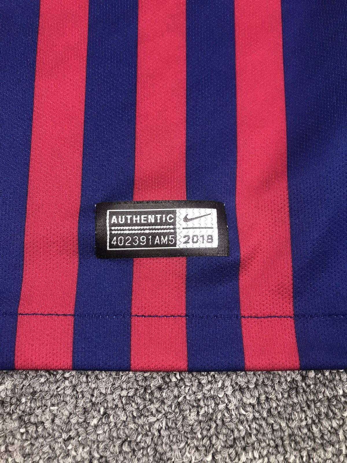 Nike BARCELONA 2018/19 HOME SHIRT FOOTBALL NIKE 894430-456,S Size US S / EU 44-46 / 1 - 5 Thumbnail