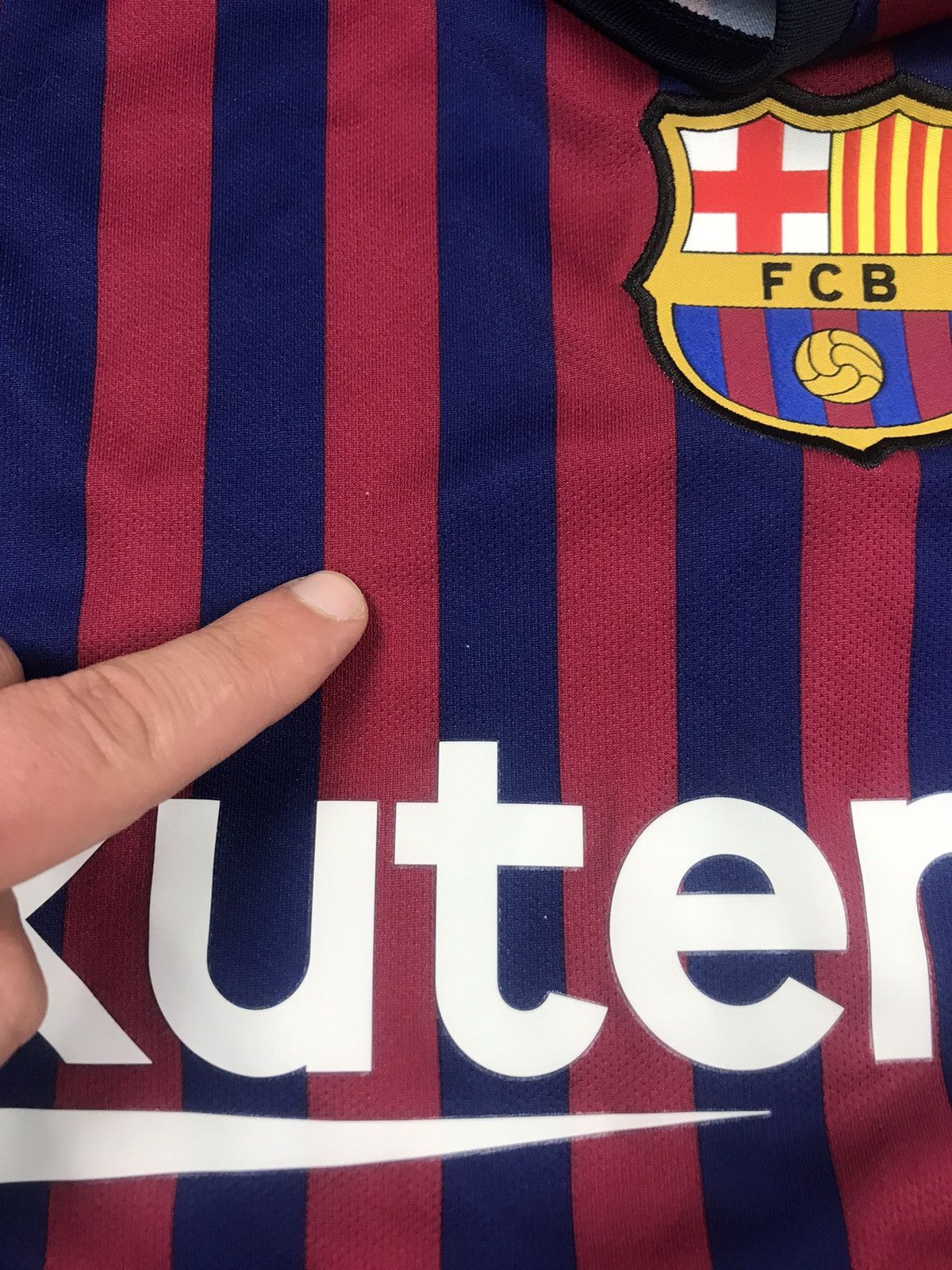 Nike BARCELONA 2018/19 HOME SHIRT FOOTBALL NIKE 894430-456,S Size US S / EU 44-46 / 1 - 10 Thumbnail