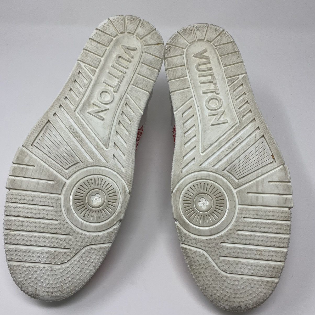 Louis Vuitton LOUIS VUITTON x Nigo White ‘Heart’ Trainers Size LV10 Size US 11.5 / EU 44-45 - 6 Thumbnail