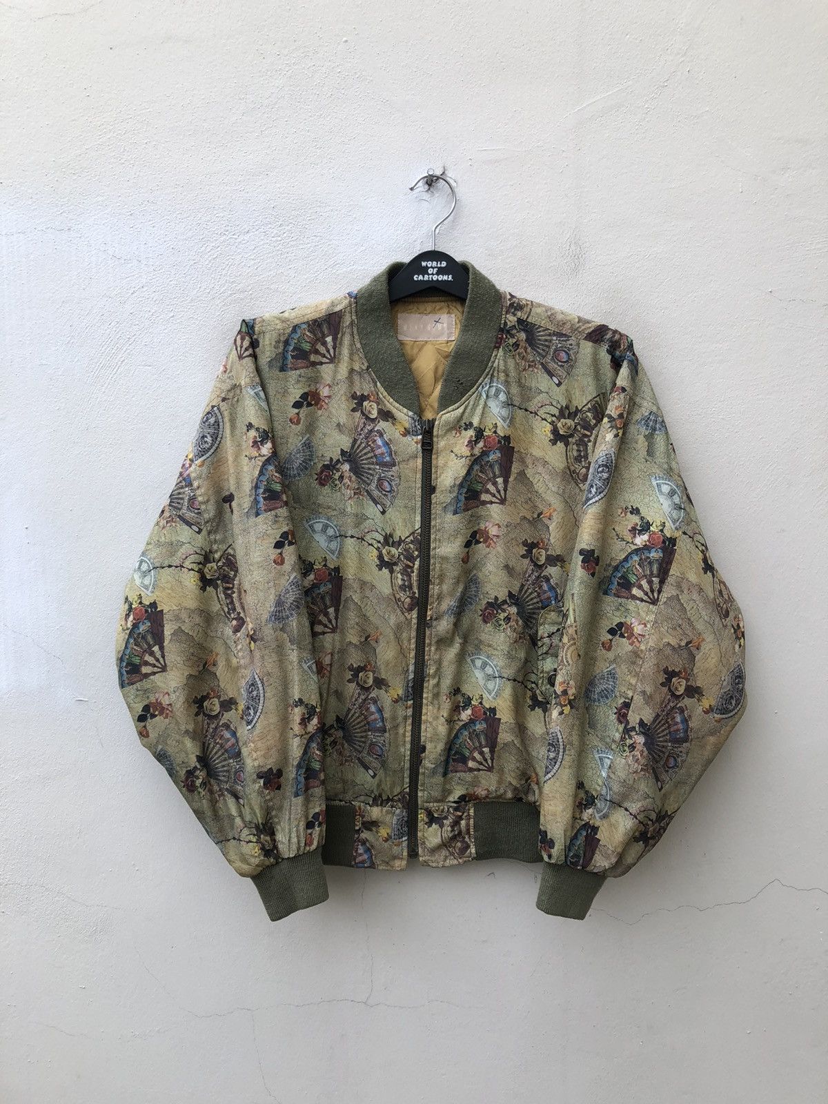 Vintage Vintage Japan Brand Men’s Gumu Full Printed Bomber Jacket Size US M / EU 48-50 / 2 - 6 Thumbnail