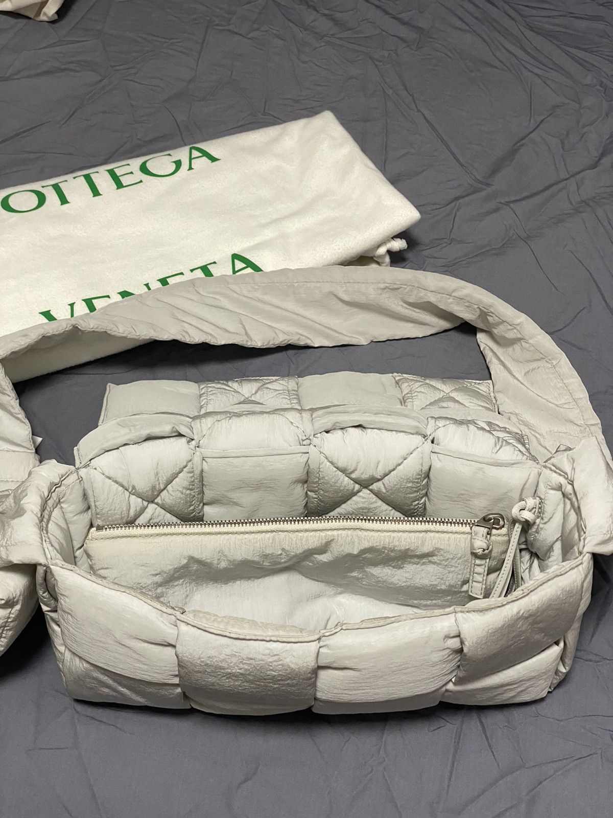 Bottega Veneta Padded tech quilted cassette bag Size ONE SIZE - 4 Thumbnail