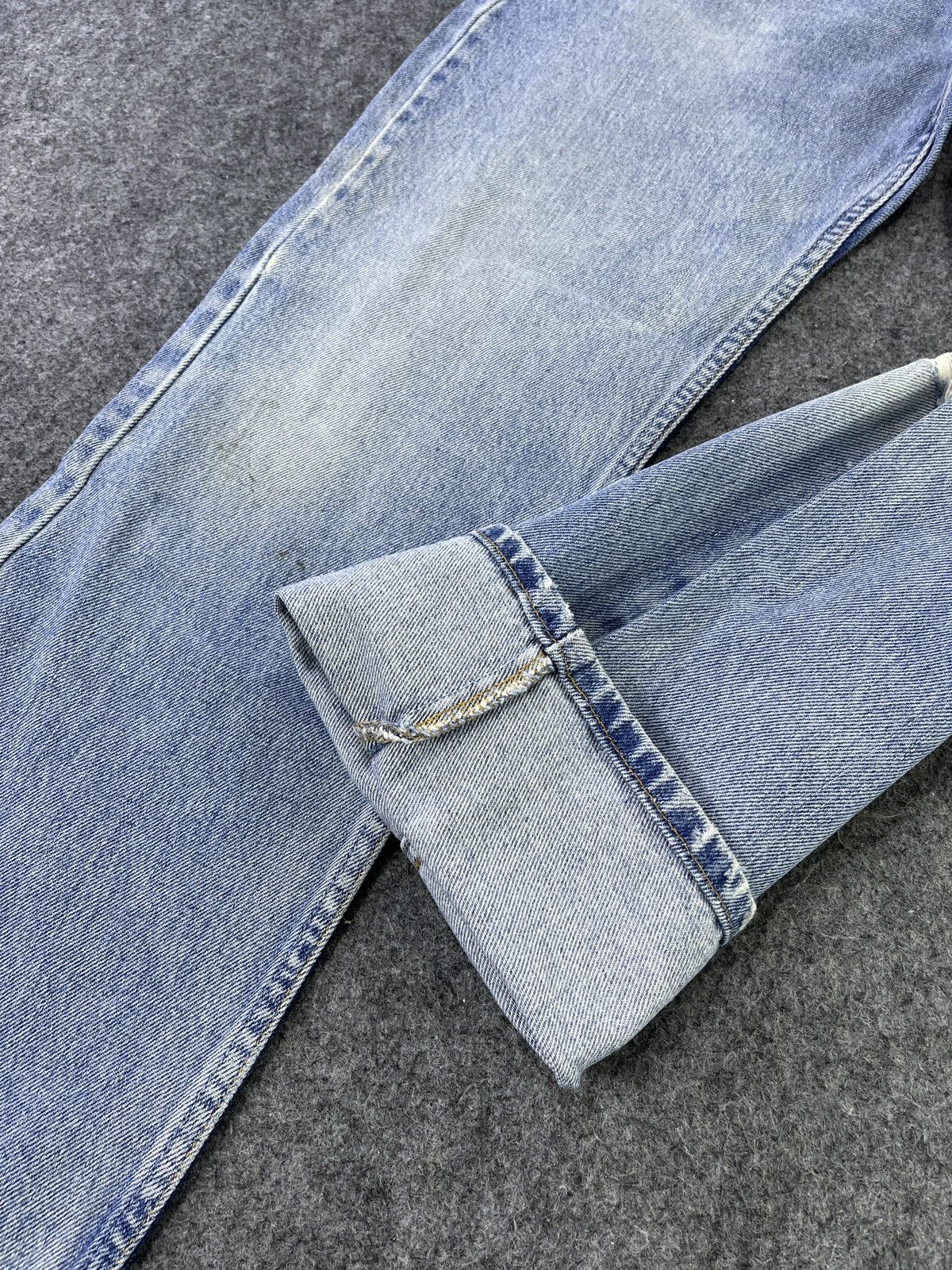 Levi's Vintage Levis 505 Distressed Jeans - J895 Size US 31 - 9 Thumbnail