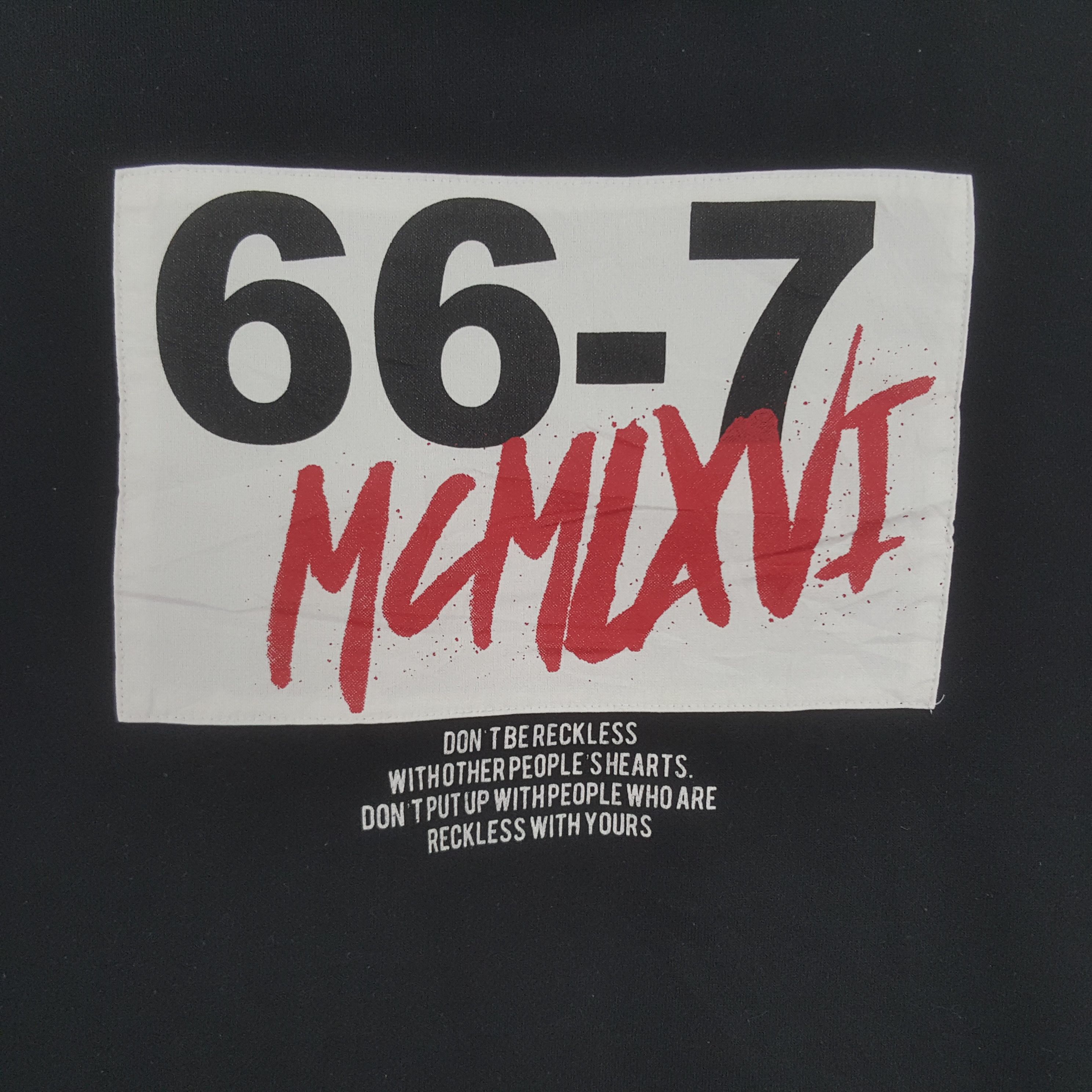Japanese Brand Vintage Receive Japanese Brand Overprint Design Hoodies Size US L / EU 52-54 / 3 - 4 Thumbnail