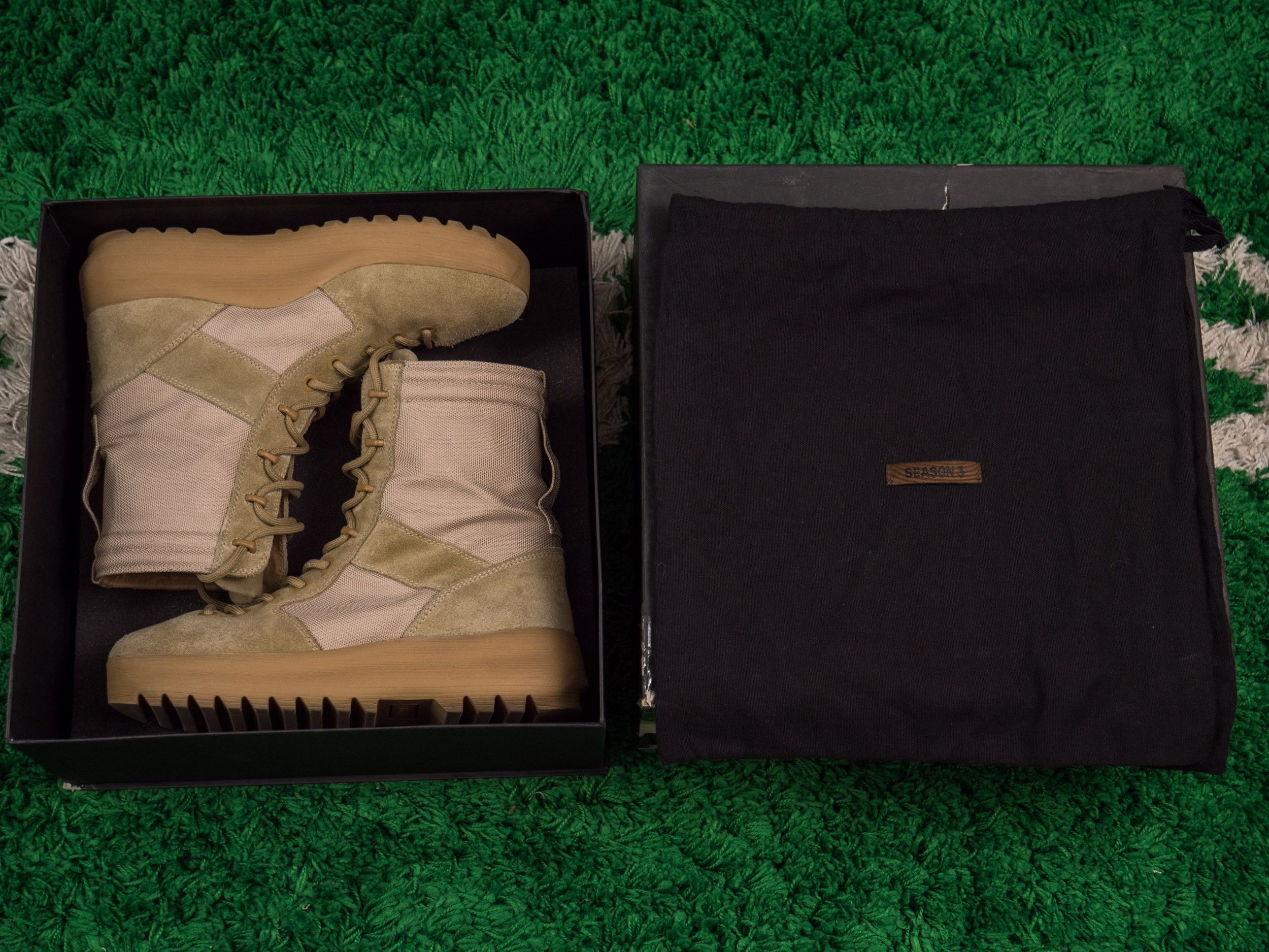 Yeezy VNDS YEEZY SEASON 3 Military Boot Rock COMBAT (43) Size US 10 / EU 43 - 2 Thumbnail