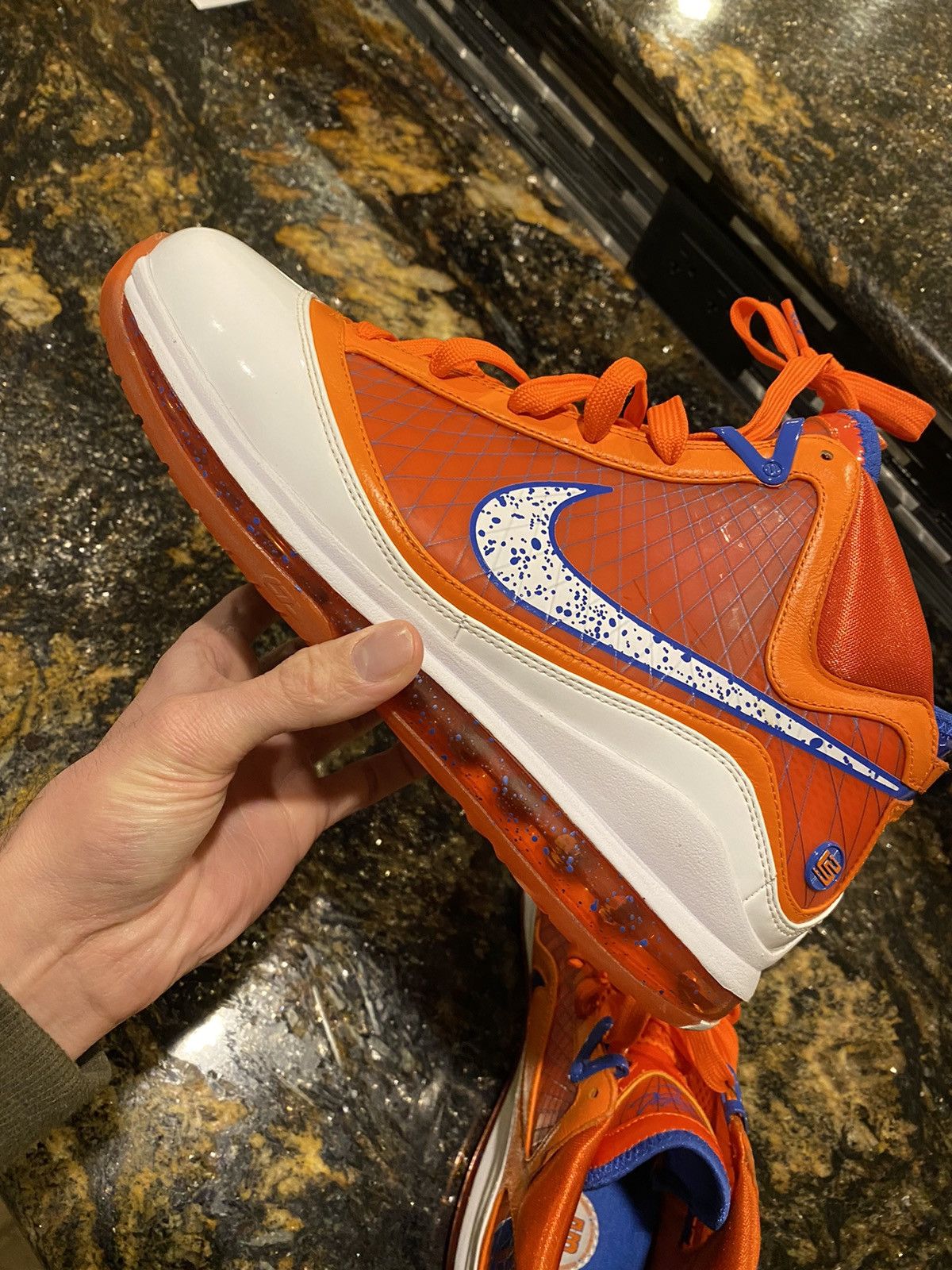 Nike Nike LeBron Hardwood Classic 7 Orange Sample PE Size US 10 / EU 43 - 13 Thumbnail