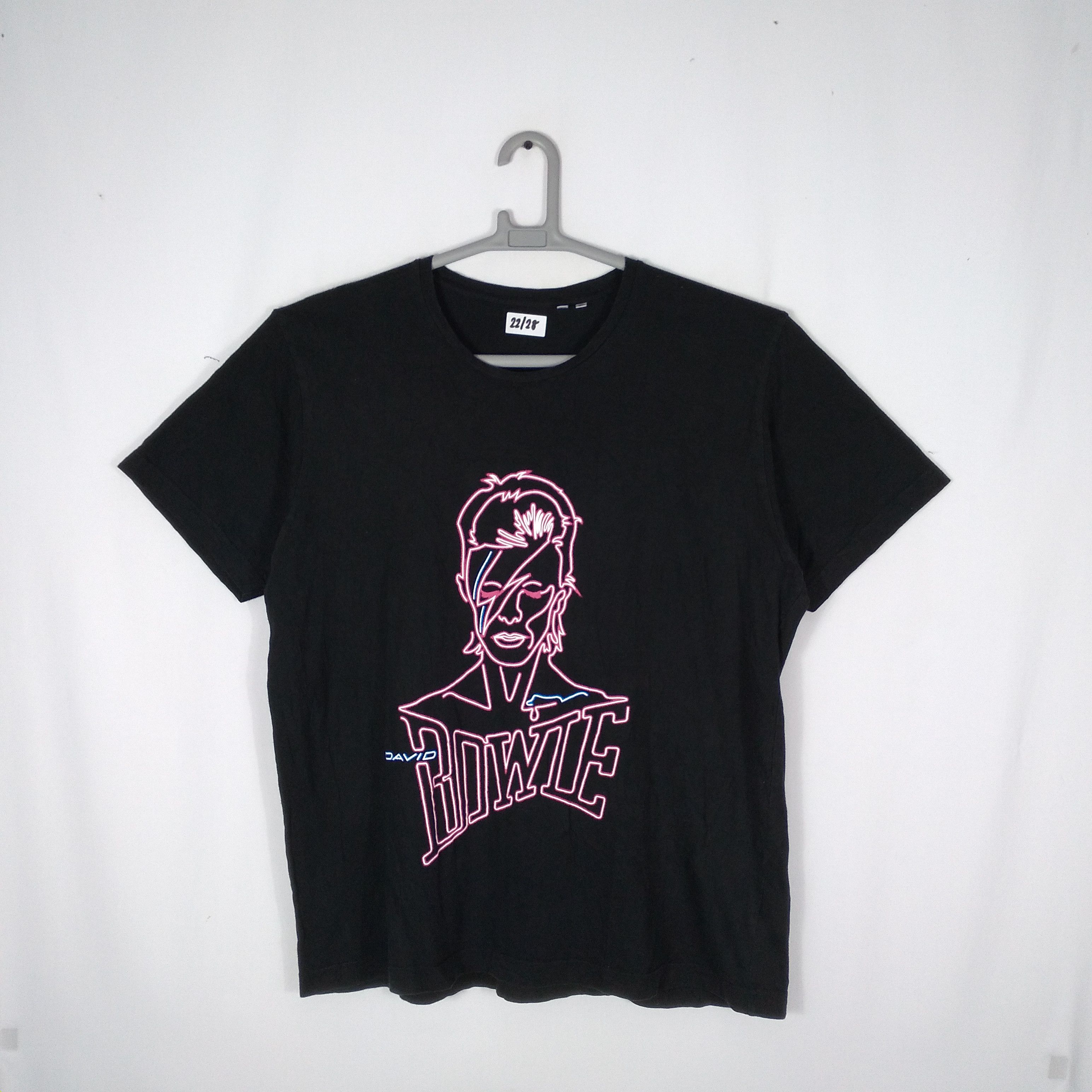 Band Tees × Uniqlo × Vintage Famous Iconic Musician David Bowie Tee By Uniqlo Size US L / EU 52-54 / 3 - 1 Thumbnail