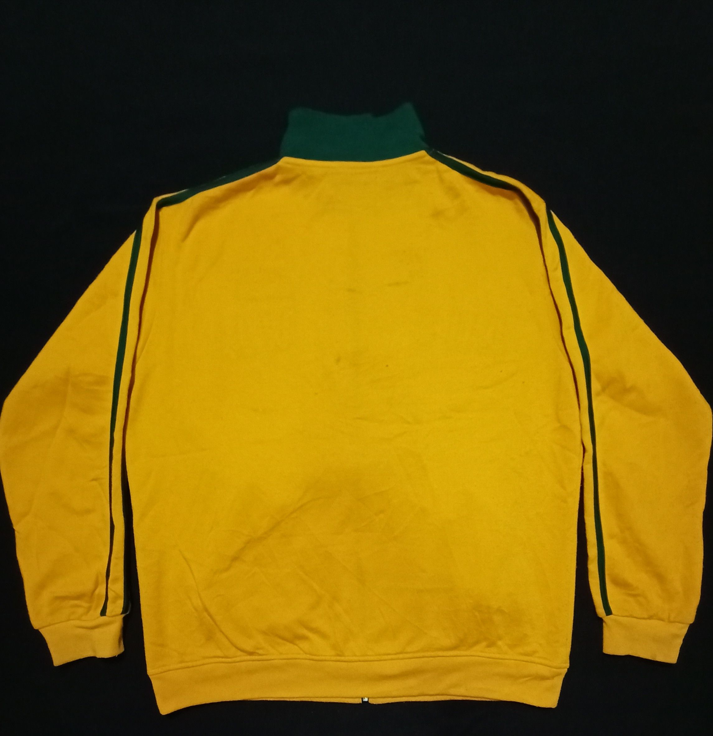The Australian Outback Collection Australia Yellow/Green Sweater Embroidery Flag Logo Size US L / EU 52-54 / 3 - 9 Thumbnail