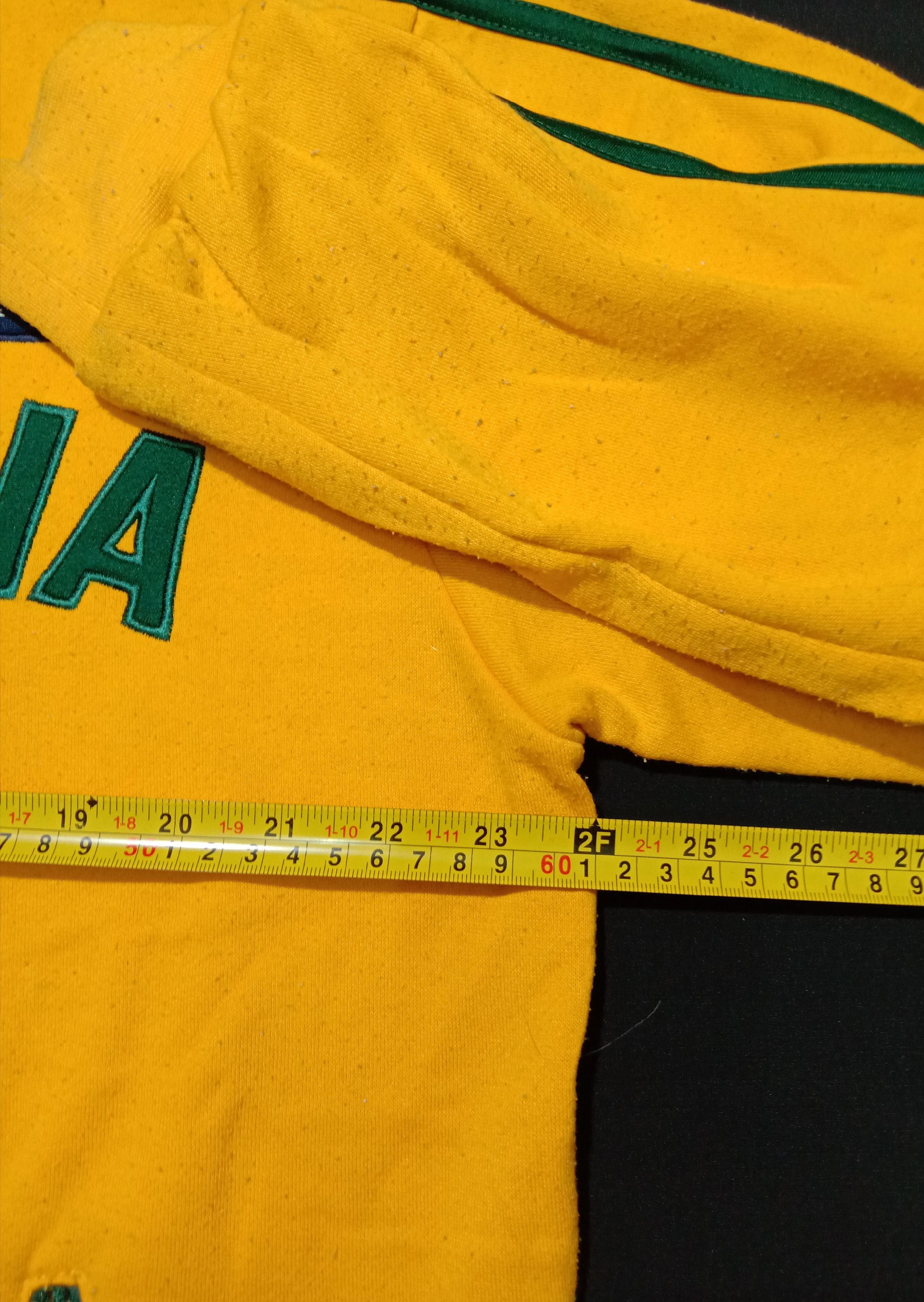 The Australian Outback Collection Australia Yellow/Green Sweater Embroidery Flag Logo Size US L / EU 52-54 / 3 - 7 Thumbnail