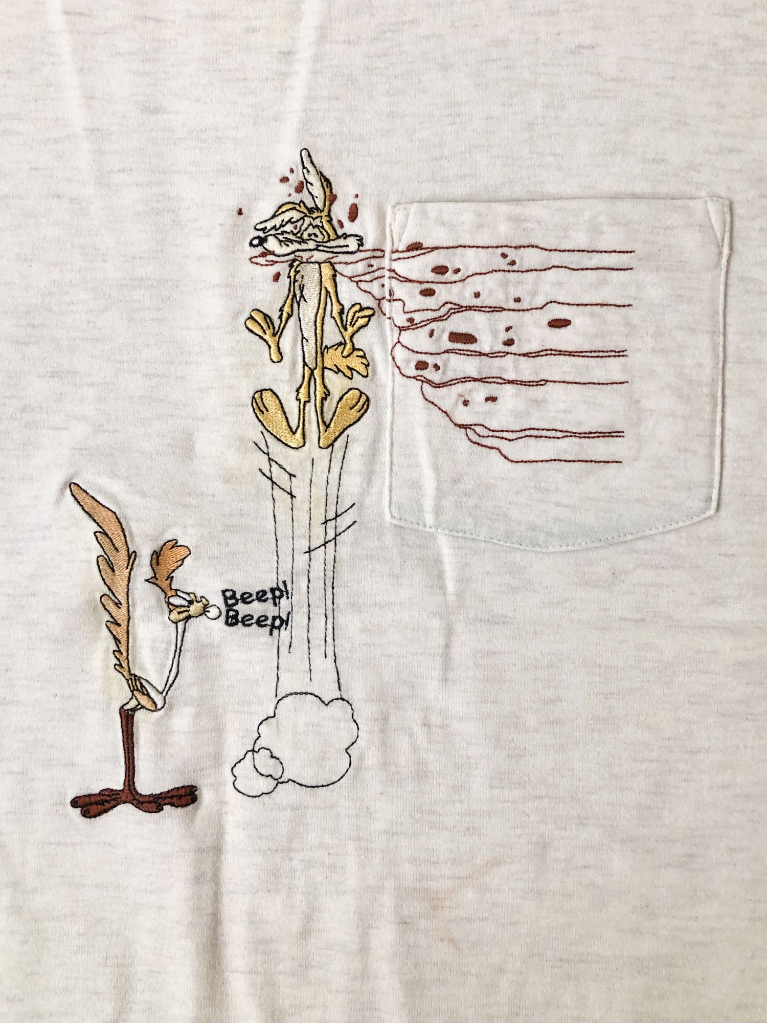 Vintage × Warner Bros 2000 Faded 'Beep, Beep' Looney Tunes T-Shirt Size US L / EU 52-54 / 3 - 3 Thumbnail