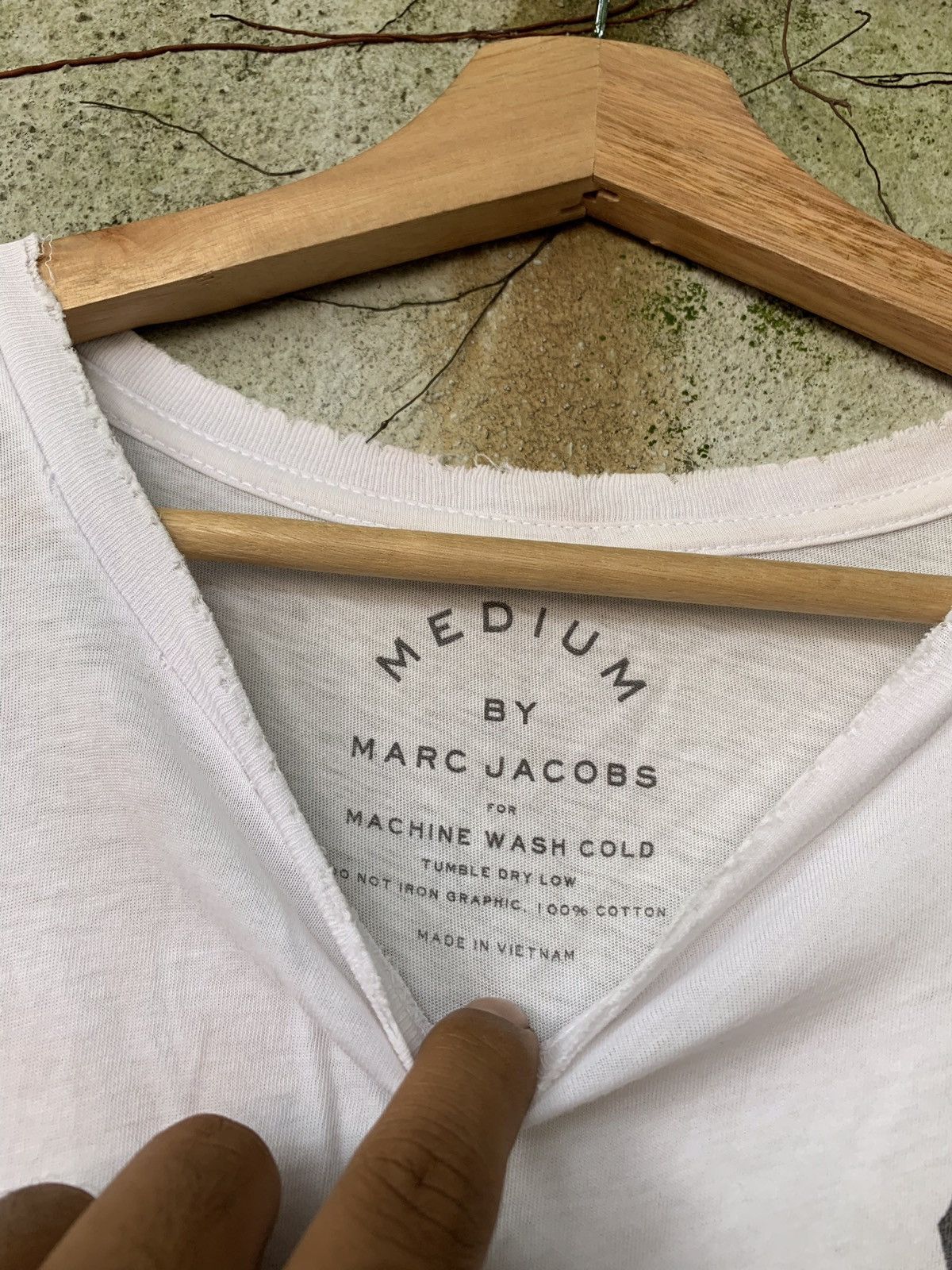 Marc Jacobs × Vintage Marc Jacobs Distresses Classic Thin Shirt Size US M / EU 48-50 / 2 - 6 Thumbnail