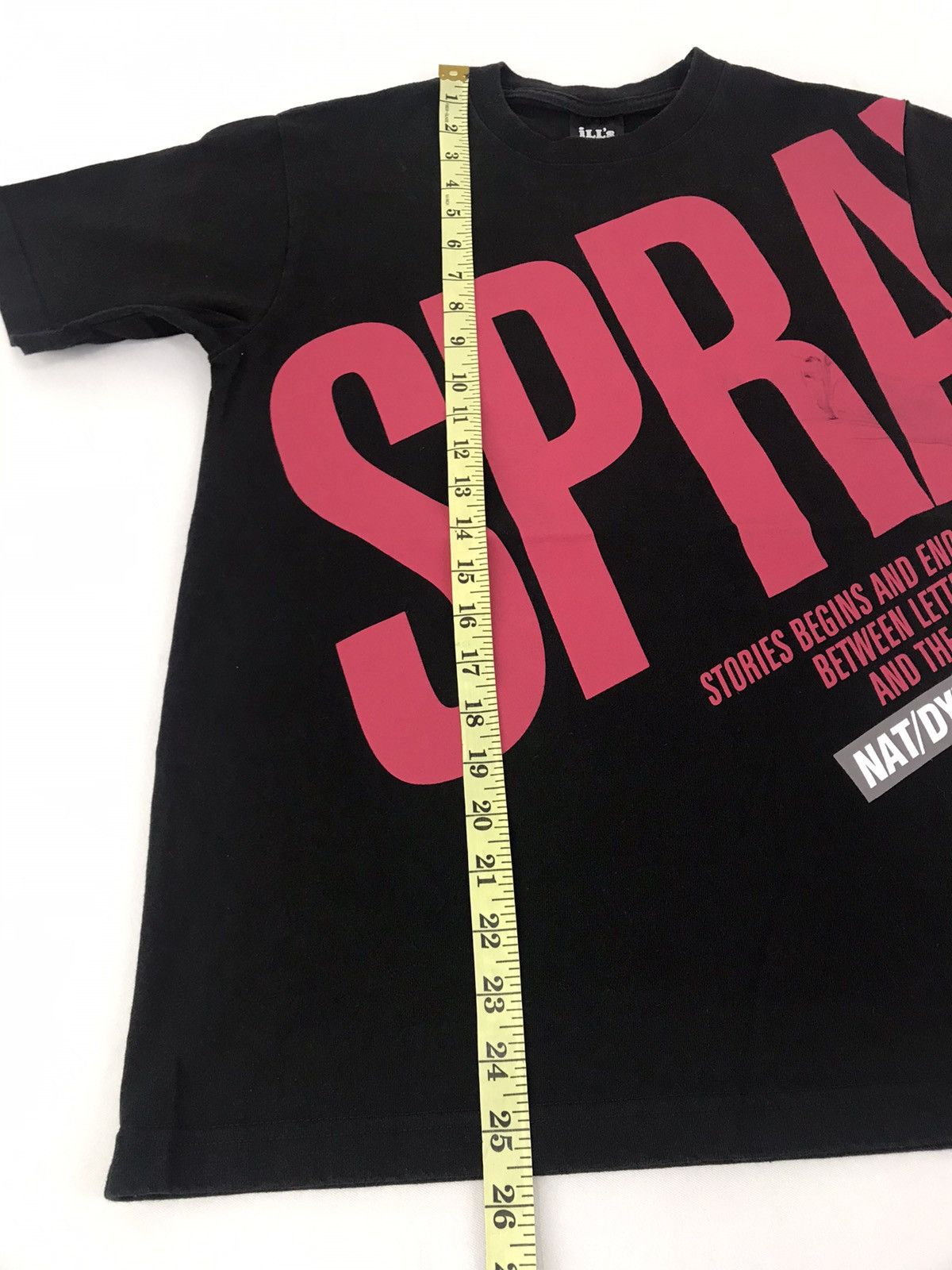 Japanese Brand ill's Japanese Brand Sprayed Spell Out Logo Tee T-shirt Size US S / EU 44-46 / 1 - 12 Thumbnail