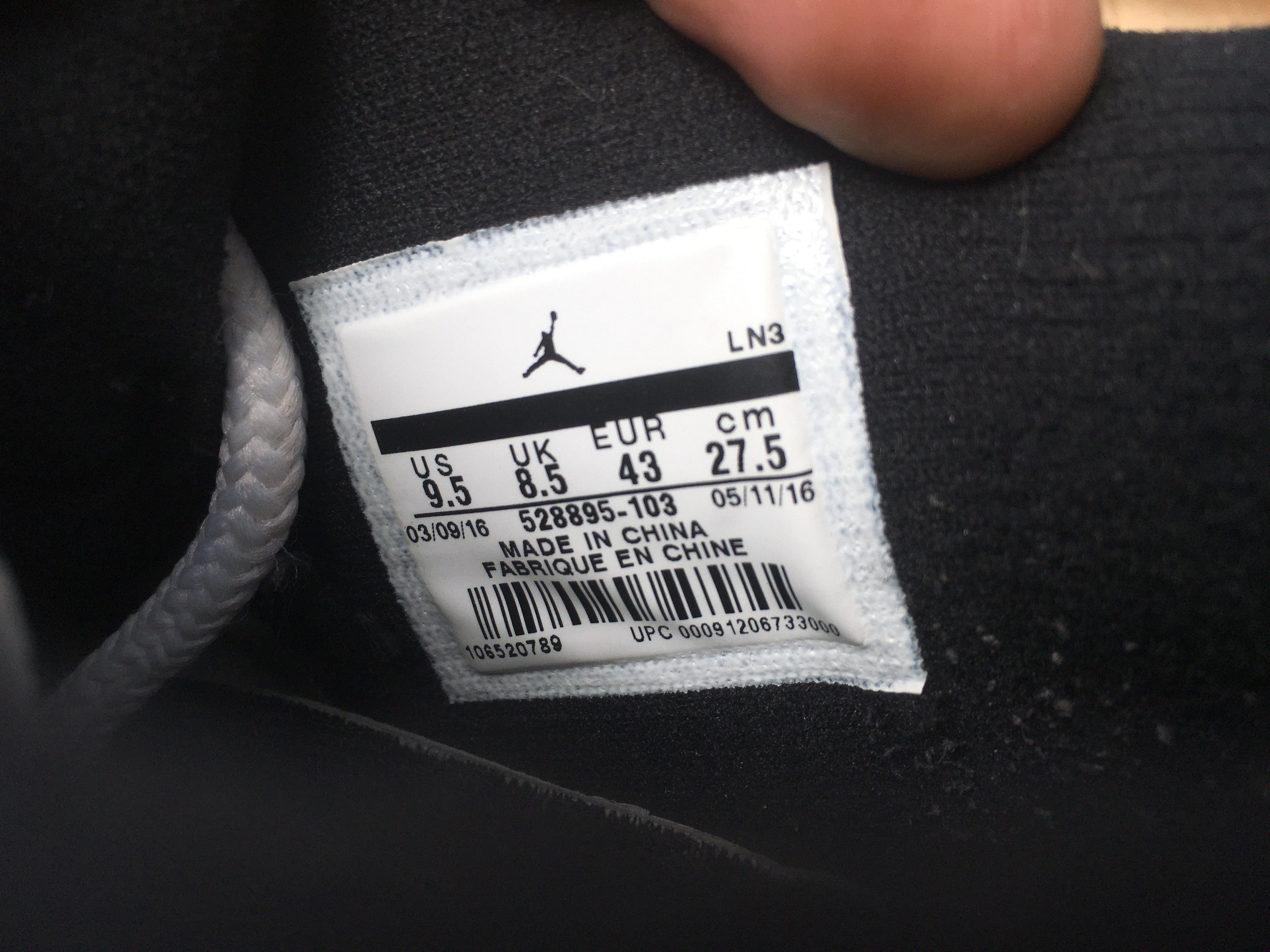 Jordan Brand × Nike 🔥 Nike Air Jordan 11 Retro Low Closing Ceremony Size US 9.5 / EU 42-43 - 11 Thumbnail