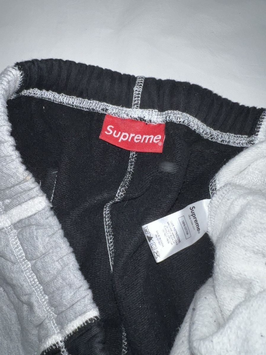 Supreme Supreme SS21 Paneled Script Logo Sweatpants Size US 30 / EU 46 - 3 Thumbnail