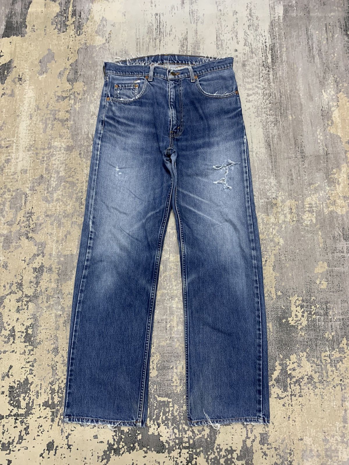Vintage 90s Levi’s 519 Distressed Ripped Faded Blue Denim Jeans W31 Size US 31 - 1 Thumbnail
