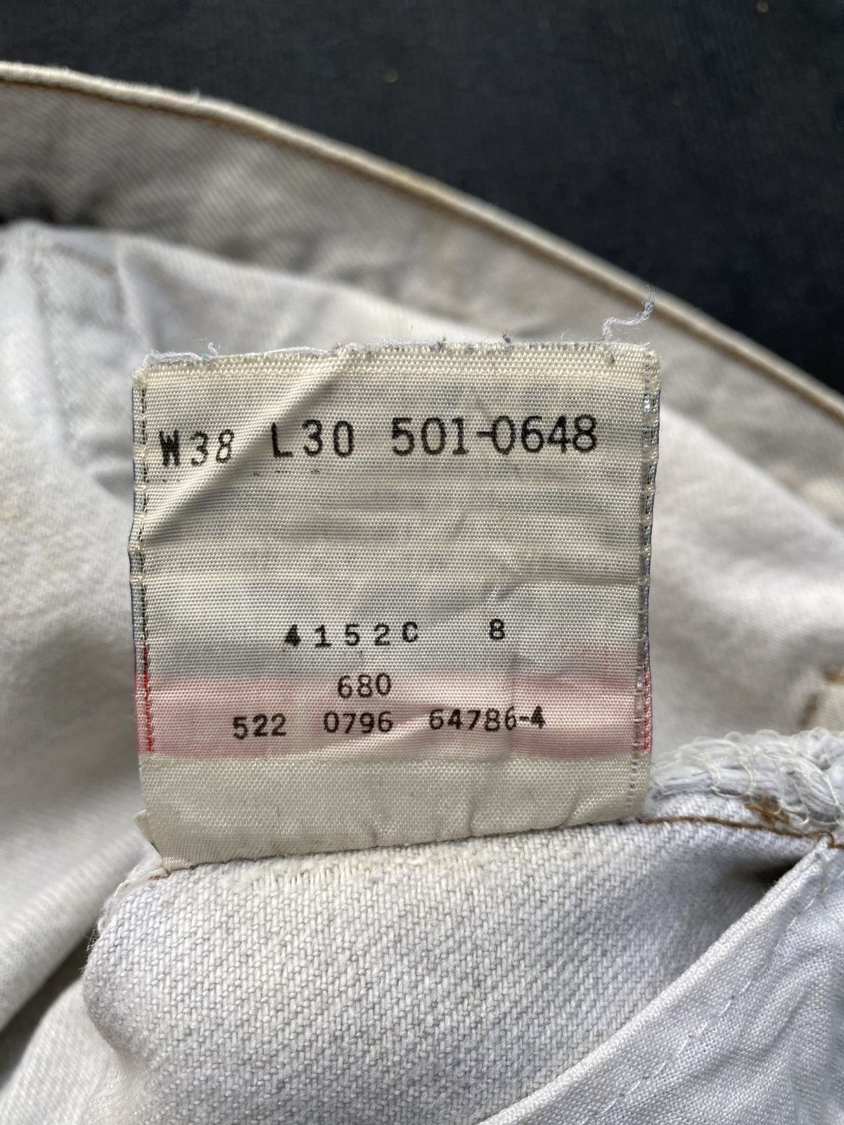 Jean × Levi's × Vintage 90s VINTAGE LEVIS 501 DISTRESSED JEANS-J375 Size US 37 - 8 Thumbnail
