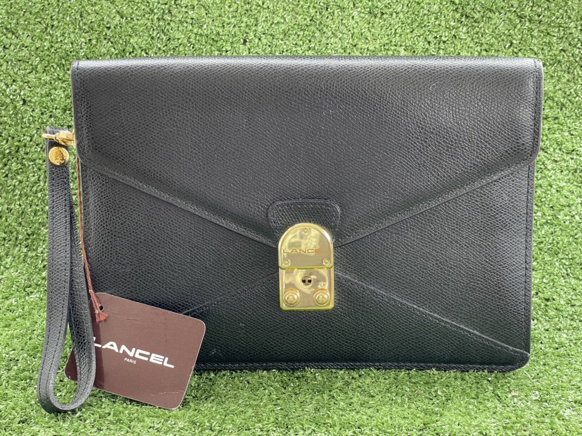 [LIKE NEW] Lancel Leather Clutch bag