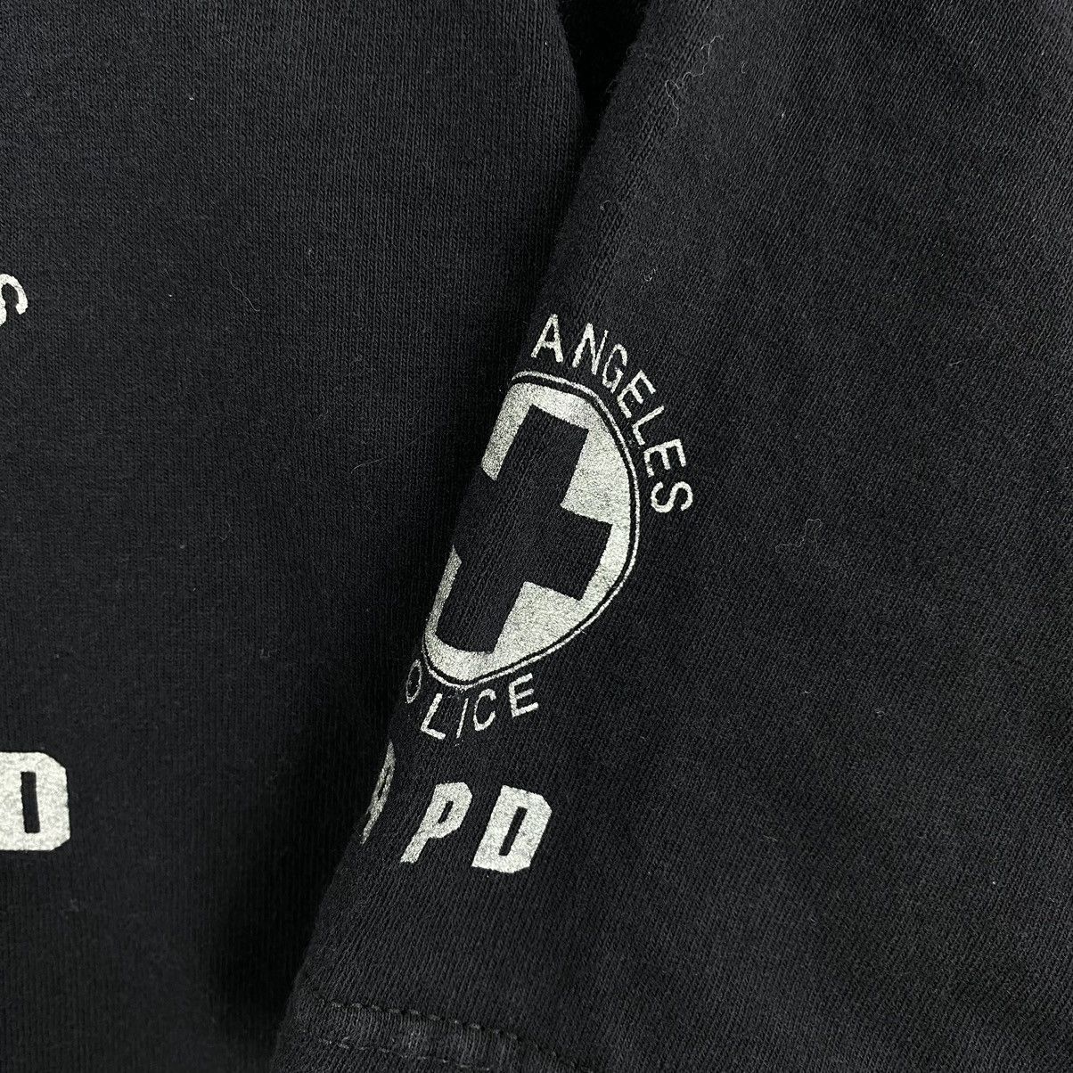 Vintage Vintage 90s LAPD LOS ANGELES Police Logo Print Black Short Size US M / EU 48-50 / 2 - 4 Thumbnail
