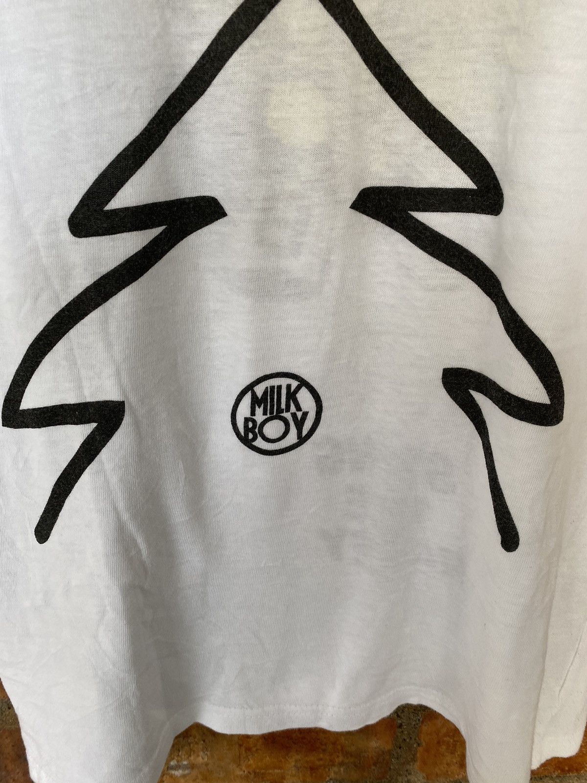 Japanese Brand Vtg MILKBOY sting the honey tee Size US S / EU 44-46 / 1 - 7 Thumbnail