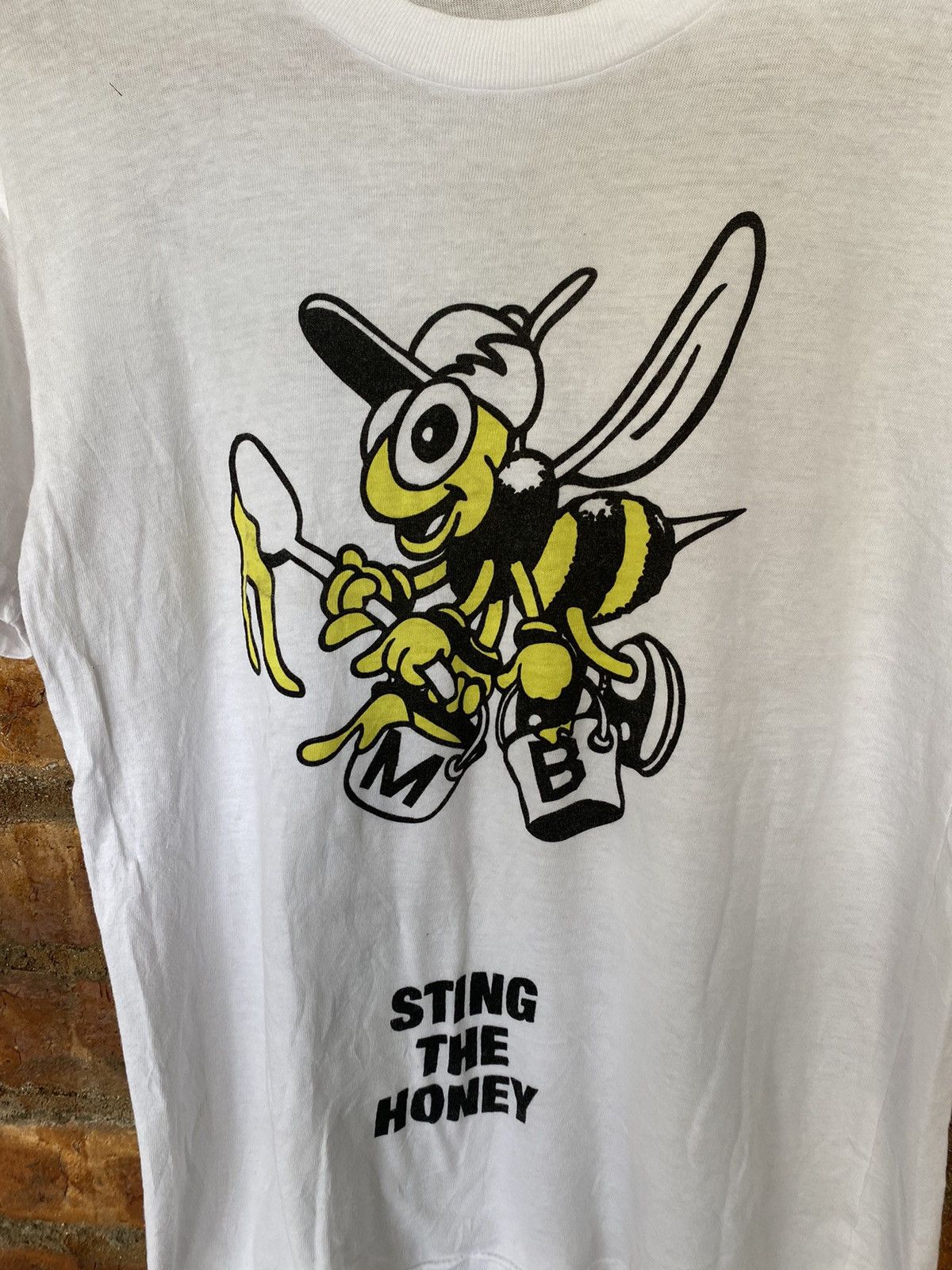 Japanese Brand Vtg MILKBOY sting the honey tee Size US S / EU 44-46 / 1 - 4 Thumbnail