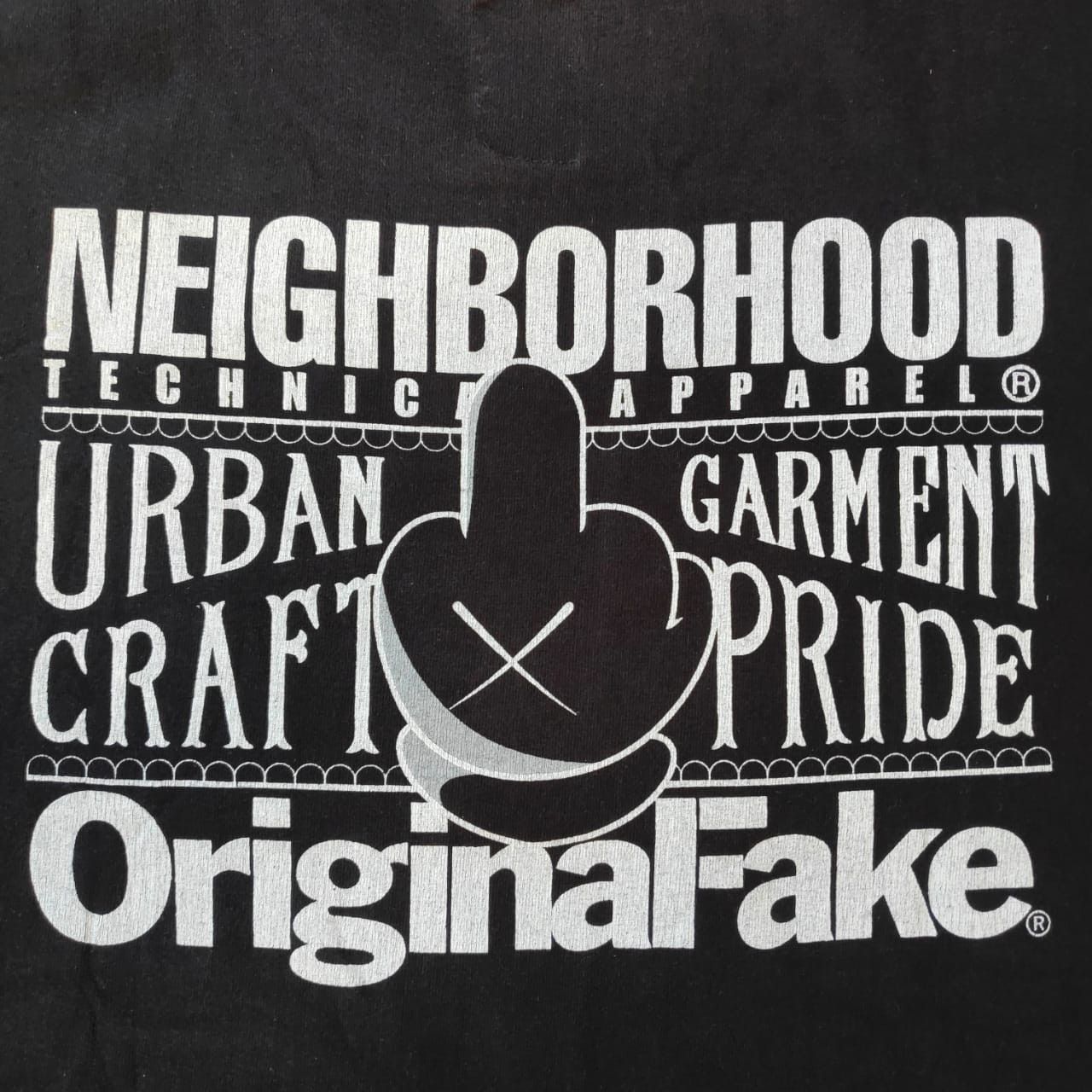 Kaws × Neighborhood × Original Fake Originalfake X KAWS X NEIGHBORHOOD BUILT Shirt Size US S / EU 44-46 / 1 - 5 Thumbnail