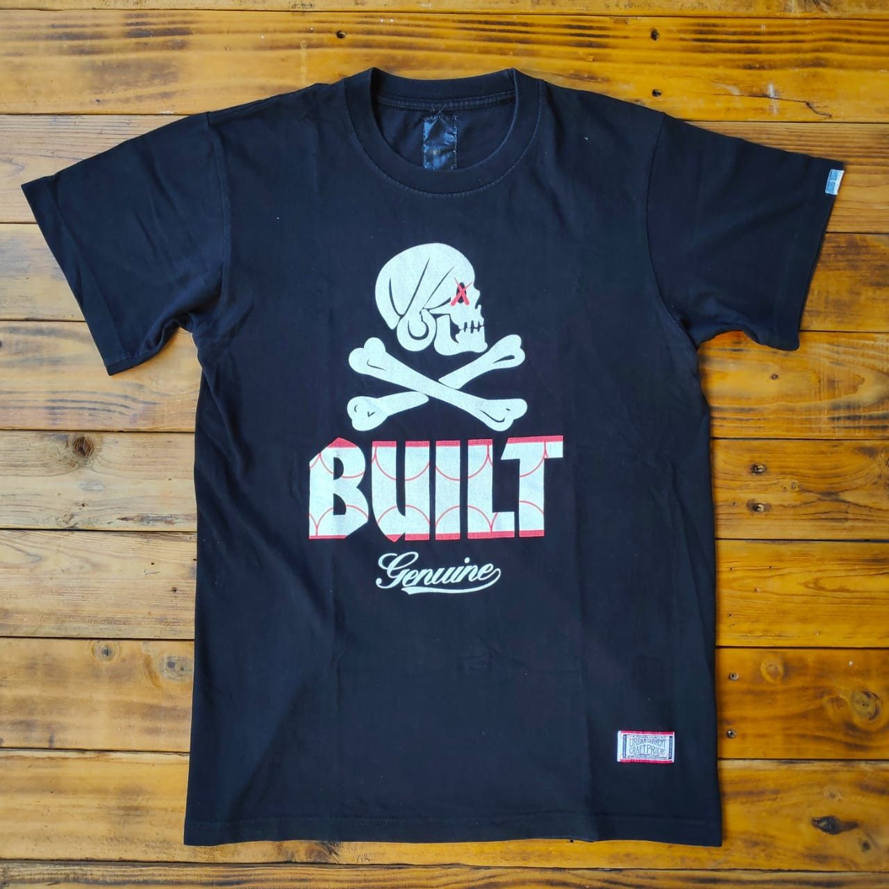 Kaws × Neighborhood × Original Fake Originalfake X KAWS X NEIGHBORHOOD BUILT Shirt Size US S / EU 44-46 / 1 - 1 Thumbnail