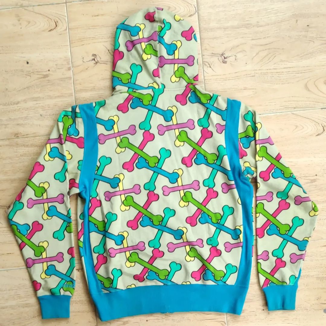 Kid Robot Original Kidrobot Dog Bone Zip Hood Size US L / EU 52-54 / 3 - 2 Thumbnail