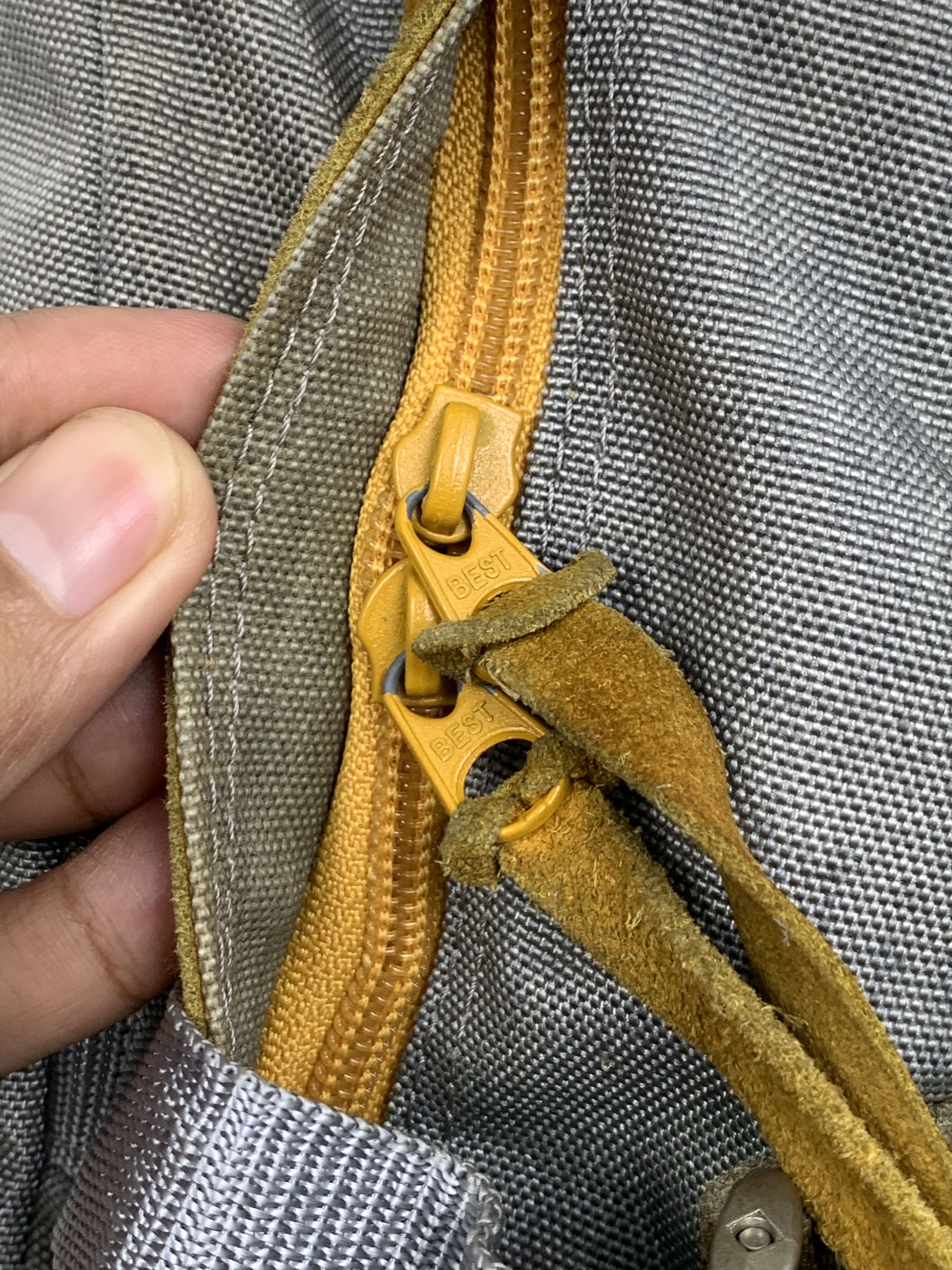 MasterPiece × Vintage Masterpiece Travel Bagpack Suede Leather Size ONE SIZE - 7 Thumbnail