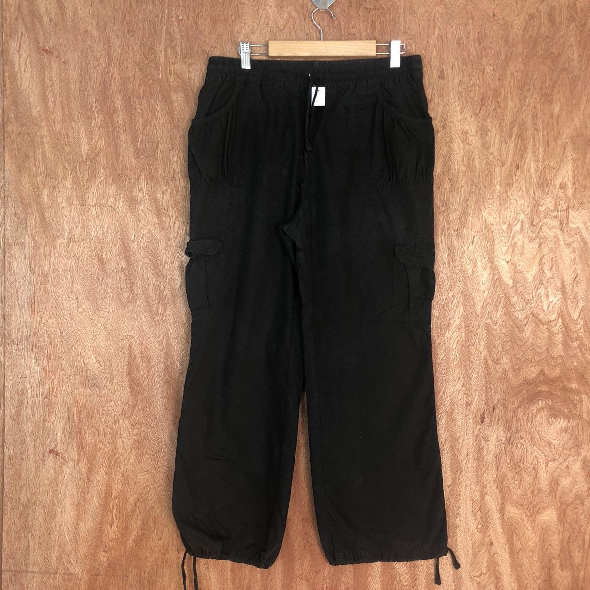 Japanese Brand Style Basic Black Multipocket Cargo Pants #2319 Size US 30 / EU 46 - 1 Thumbnail