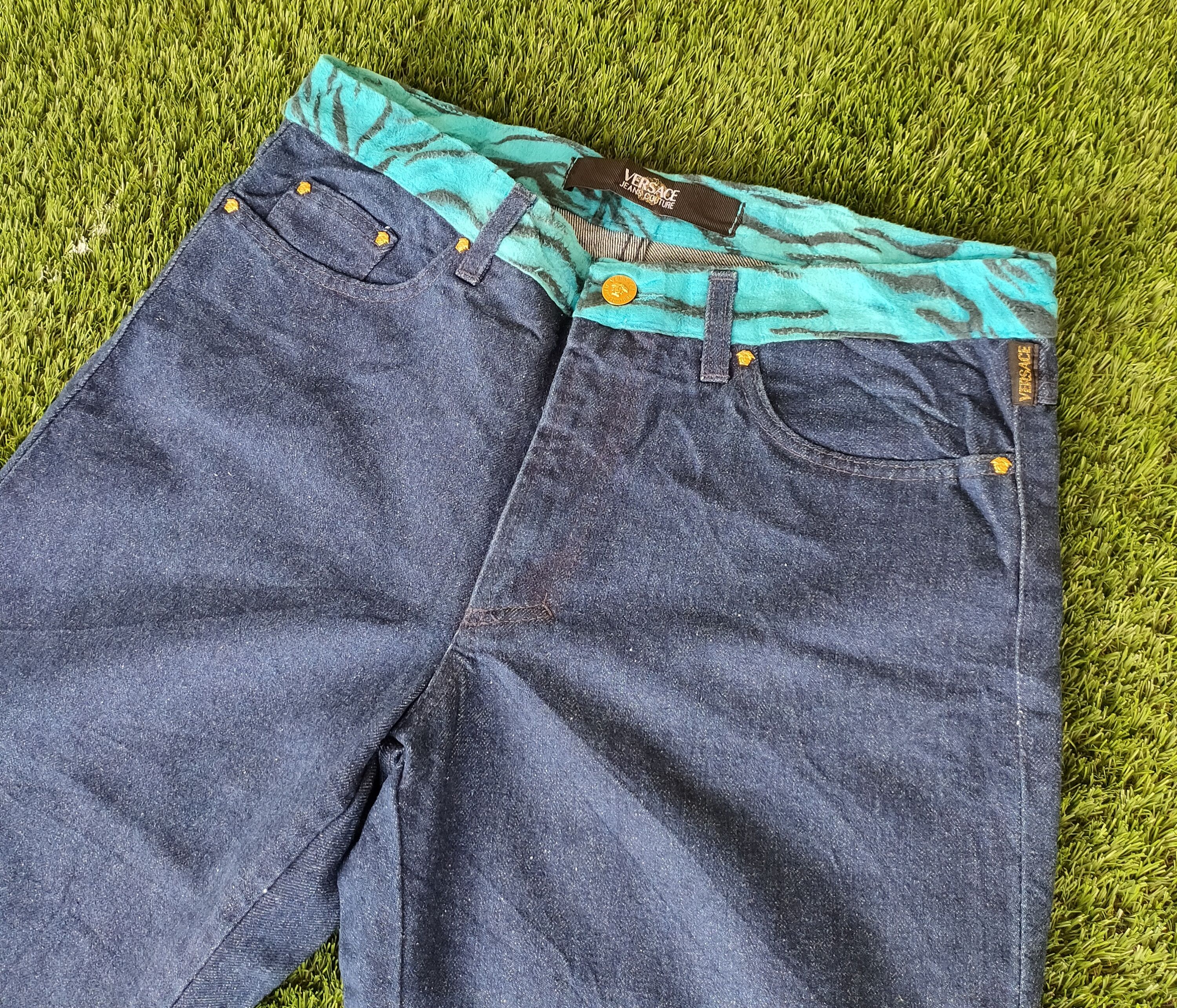Versace Jeans Couture ❌NEED GONE ❌versace jeans couture Size US 33 - 11 Thumbnail