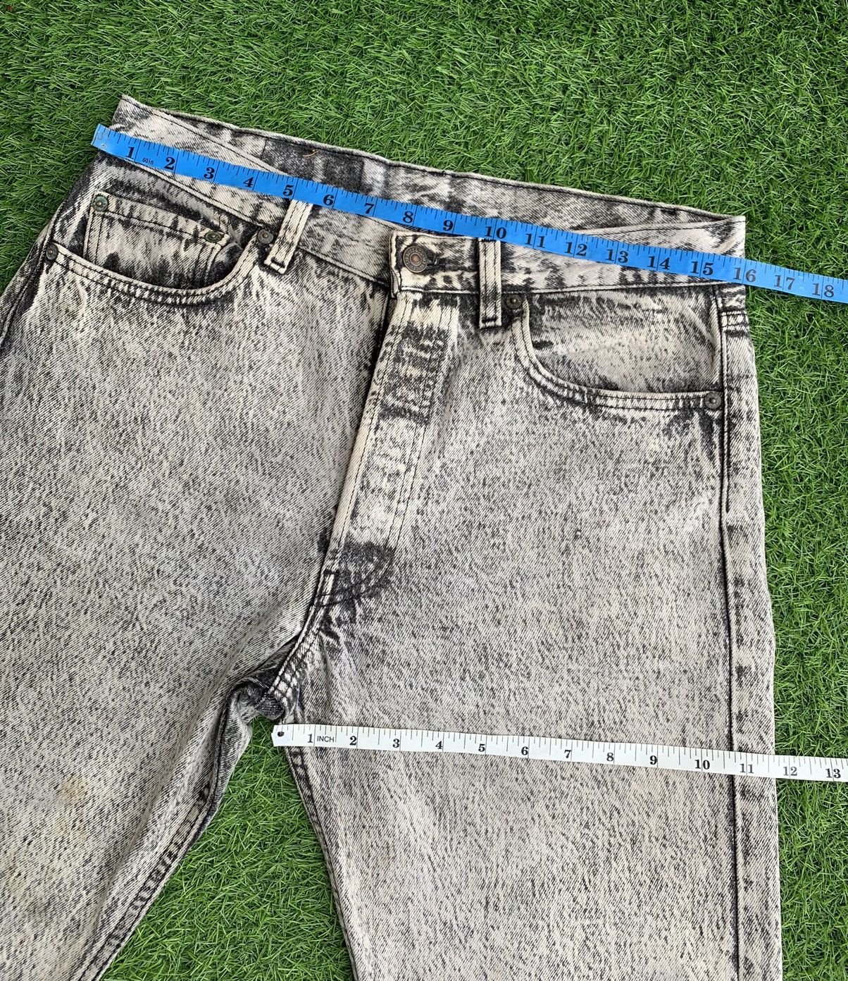 Levi's × Levi's Vintage Clothing × Vintage Vintage 90s Levis 501 StoneWash Denim Pants Size US 32 / EU 48 - 16 Thumbnail
