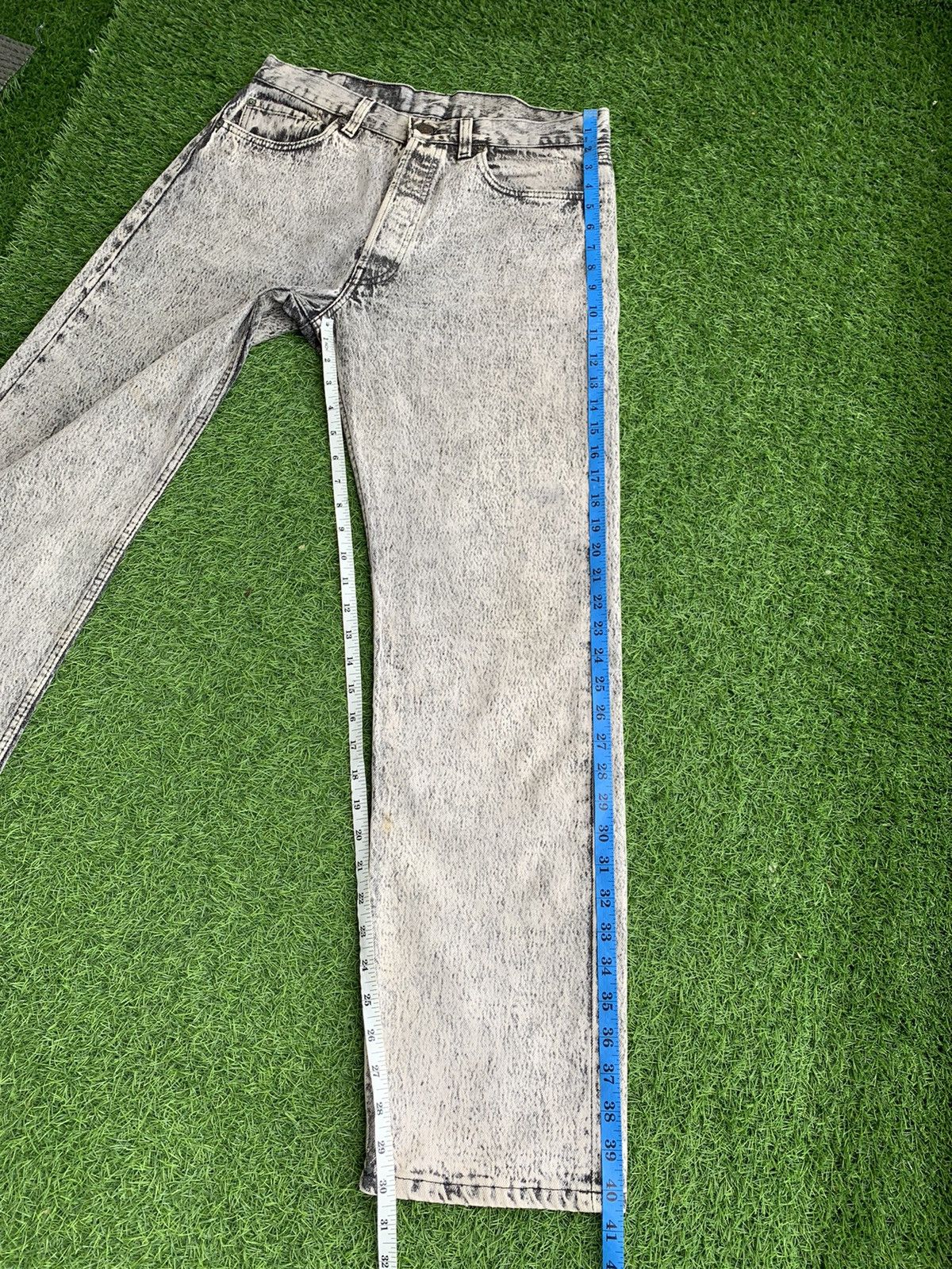 Levi's × Levi's Vintage Clothing × Vintage Vintage 90s Levis 501 StoneWash Denim Pants Size US 32 / EU 48 - 13 Thumbnail
