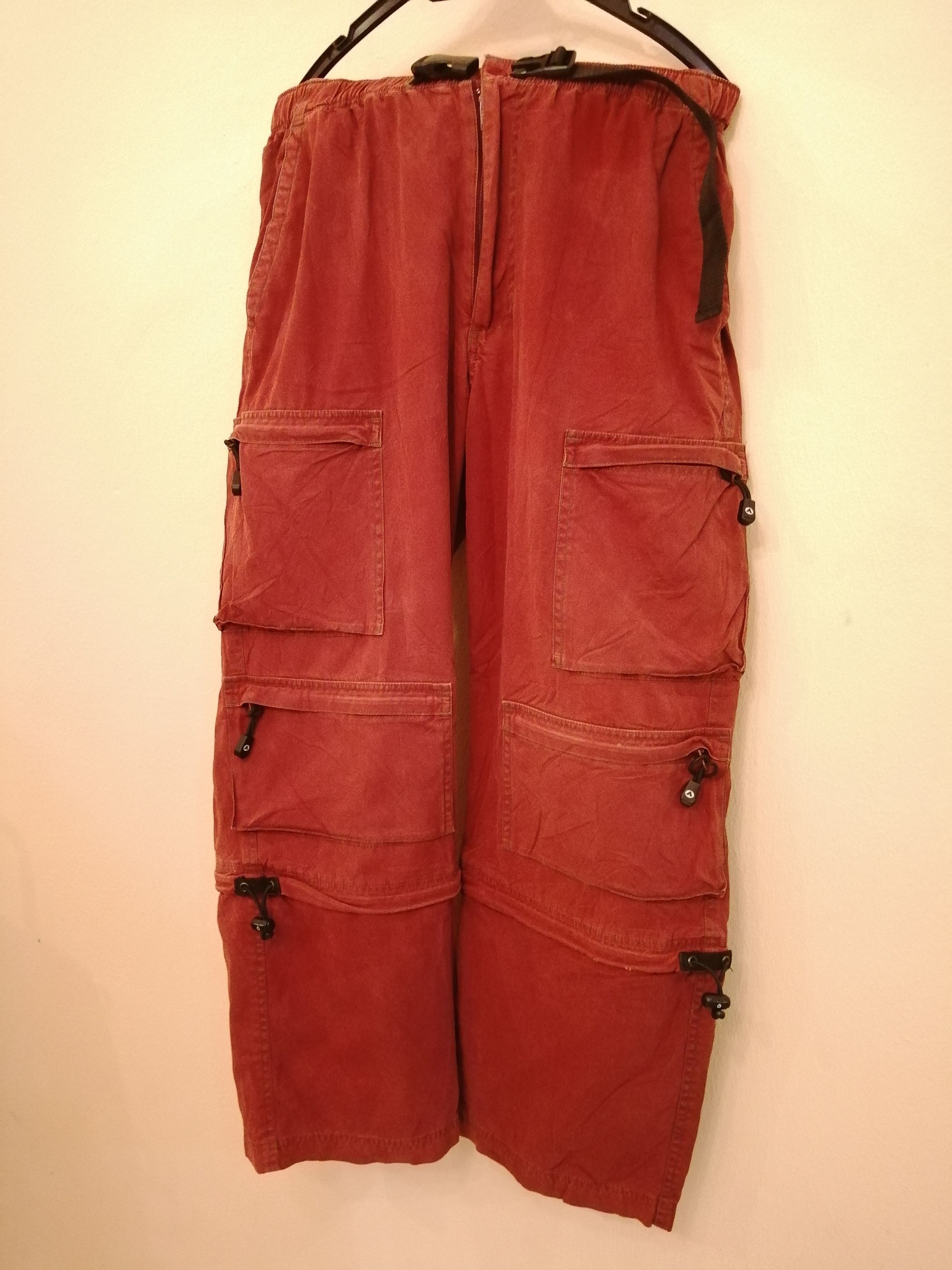 Multipocket Airwalk cargo pants casual vs short