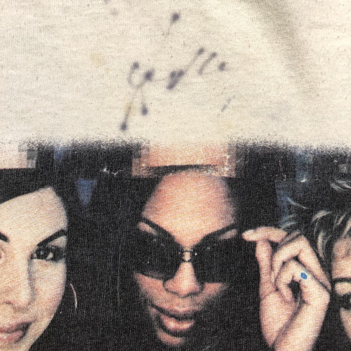 Band Tees Vintage 2001 Sugar Jones Shirt Signed Tour Band Graphic Tee Size US M / EU 48-50 / 2 - 5 Thumbnail