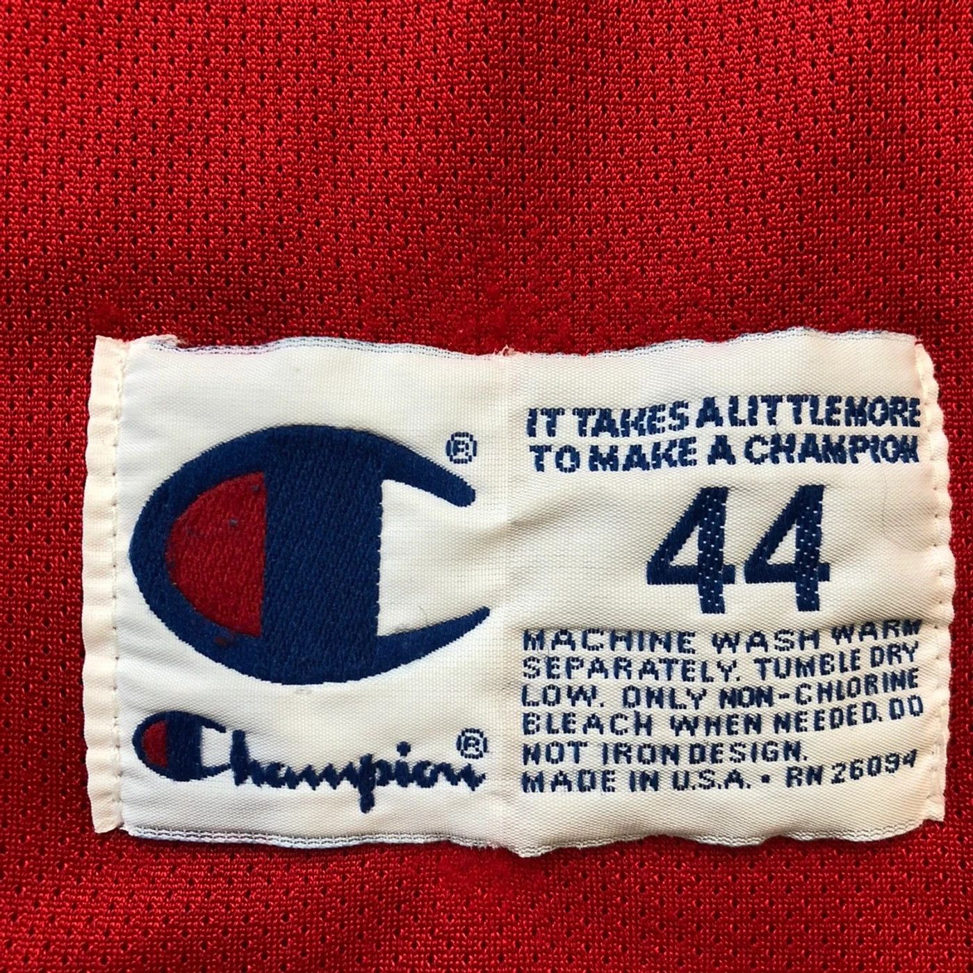 Champion 90s Champion Michael Jordan Chicago Bulls Jersey sz 44 NBA Size US L / EU 52-54 / 3 - 6 Thumbnail
