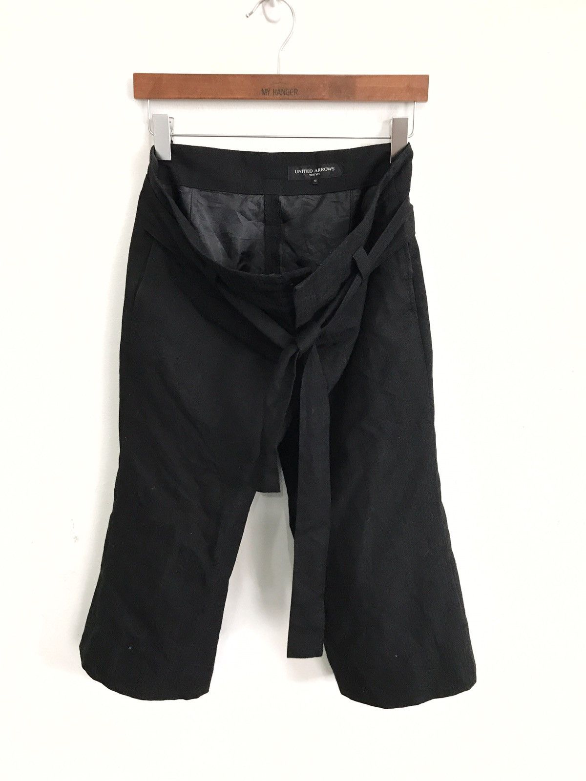 United Arrows United Arrows Made In Japan Cropped Pants Waist 32"x29" Size US 32 / EU 48 - 1 Thumbnail
