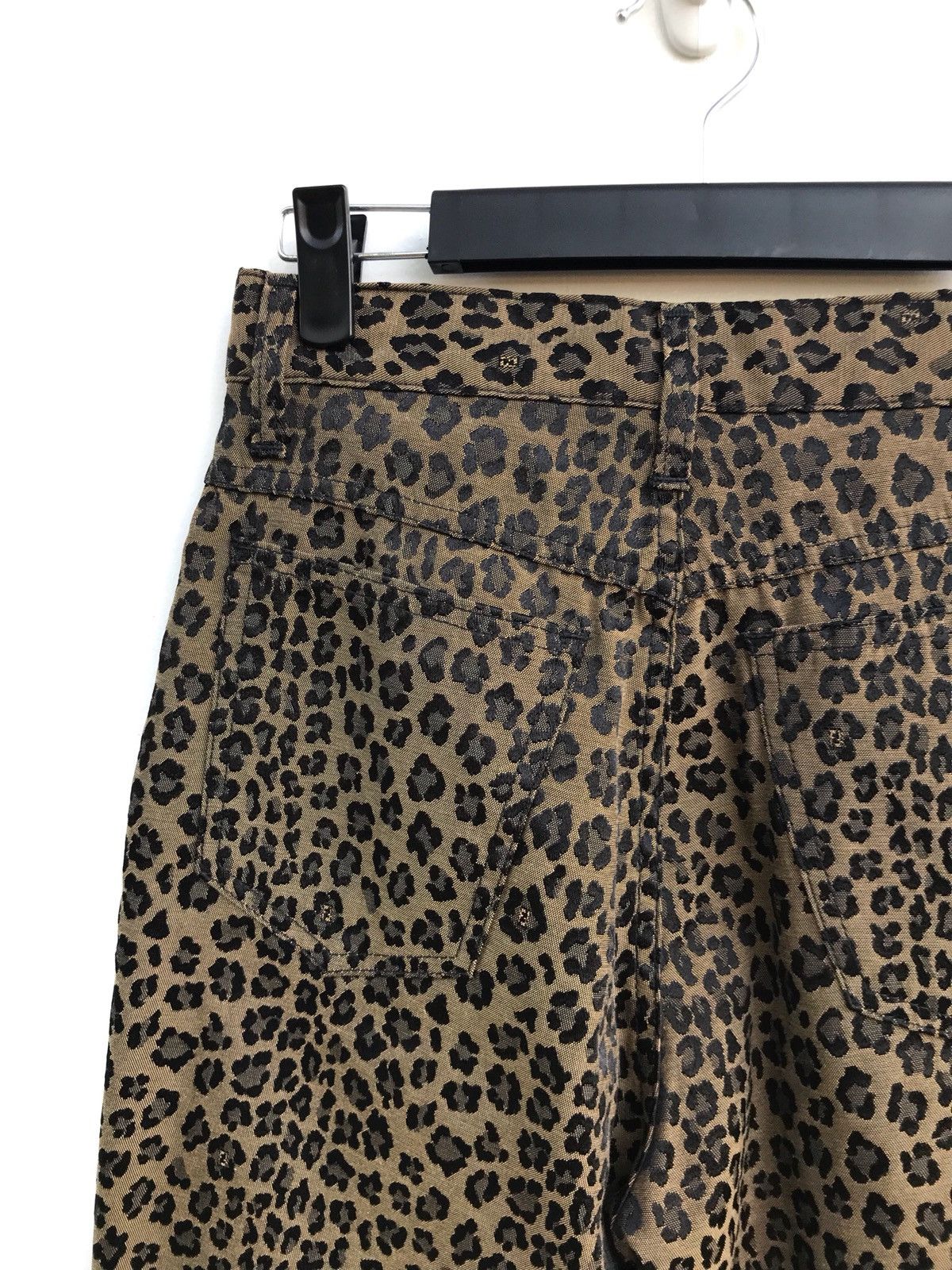 Fendi Authentic Fendi Leopard Print Trousers Pants Size US 26 / EU 42 - 6 Thumbnail