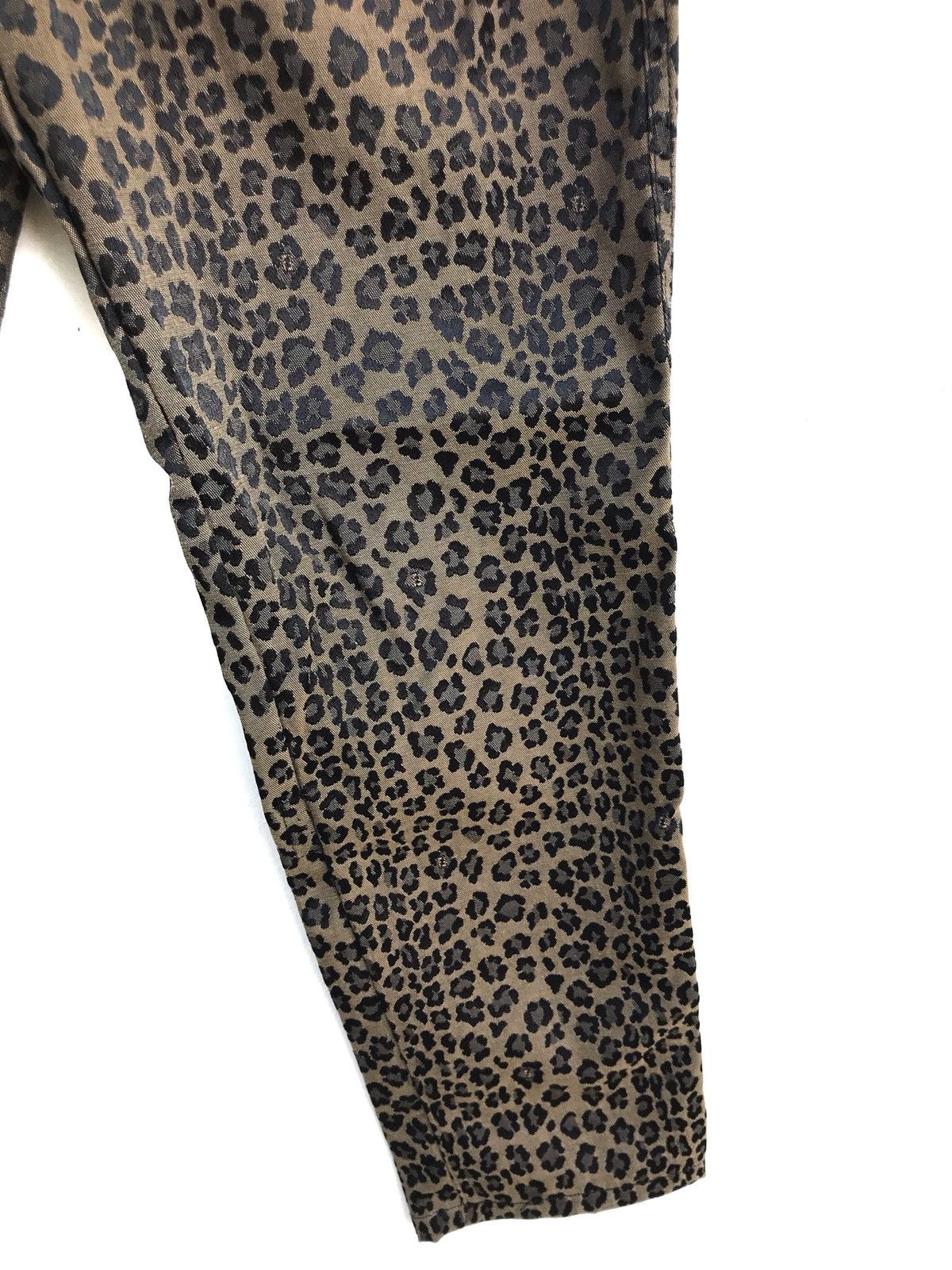 Fendi Authentic Fendi Leopard Print Trousers Pants Size US 26 / EU 42 - 7 Thumbnail