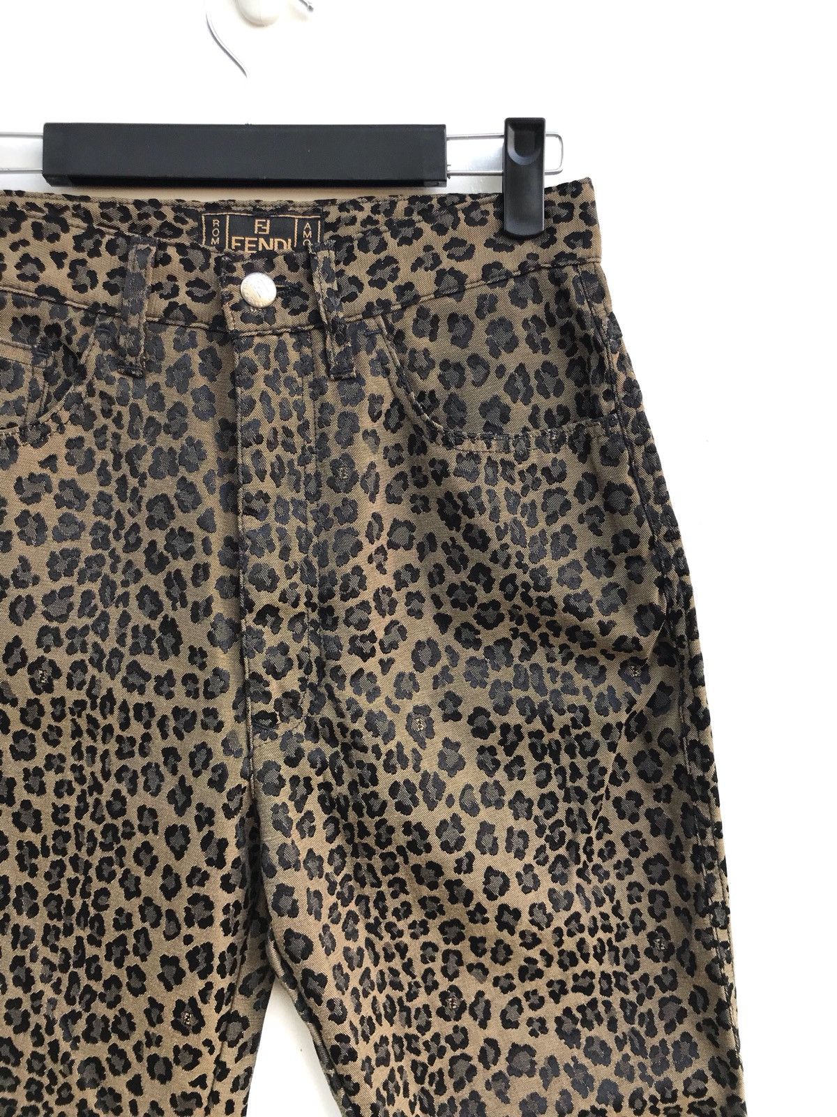 Fendi Authentic Fendi Leopard Print Trousers Pants Size US 26 / EU 42 - 4 Thumbnail